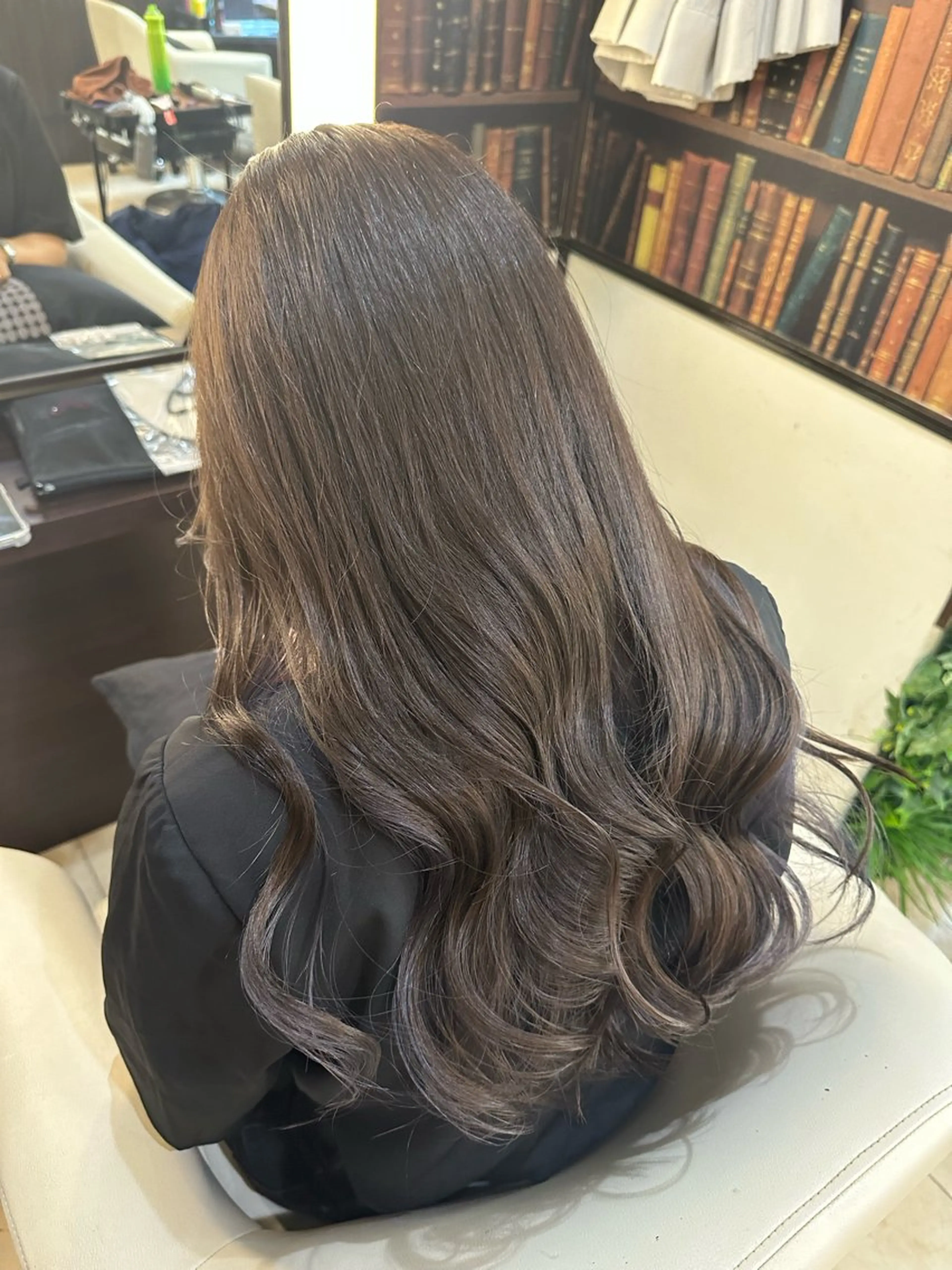 ロング カラー mio/ボブ ショートパーマのヘアスタイル