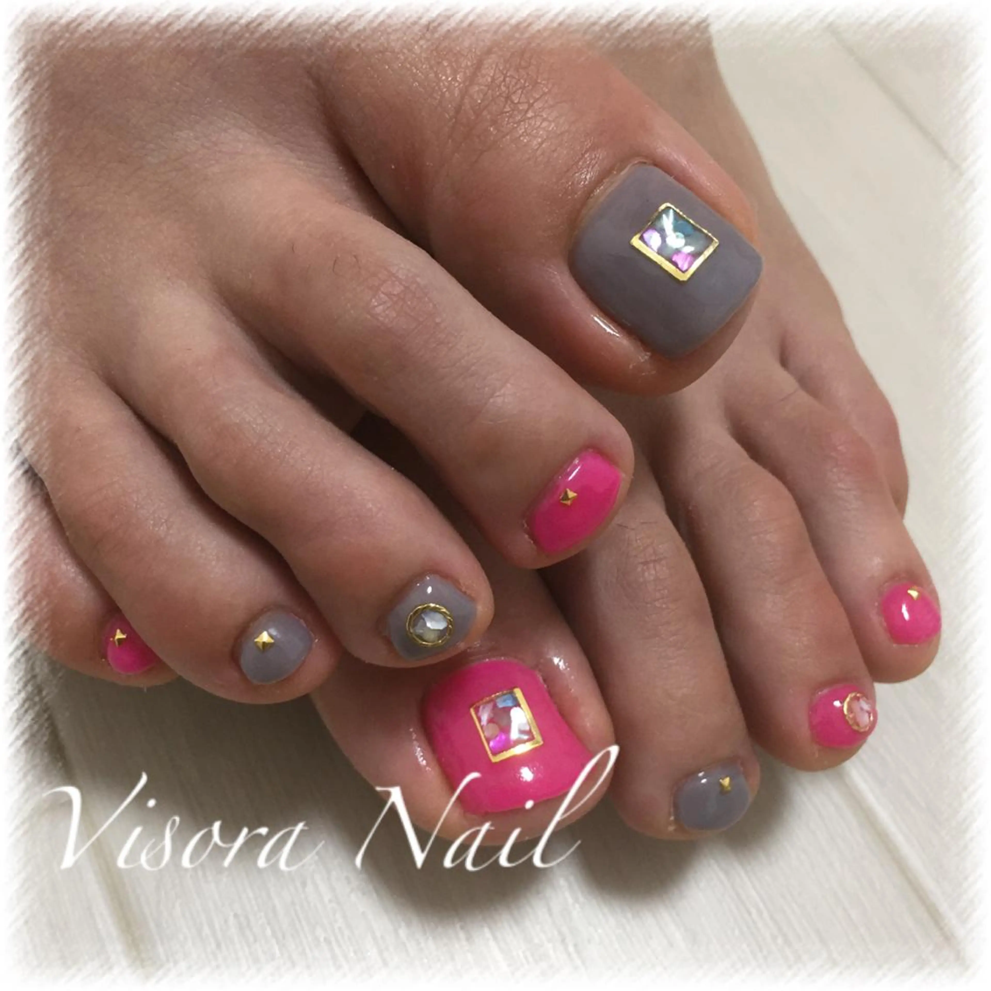 ネイル 美SORA ～ｳﾞｨｿﾗ～のネイルデザイン