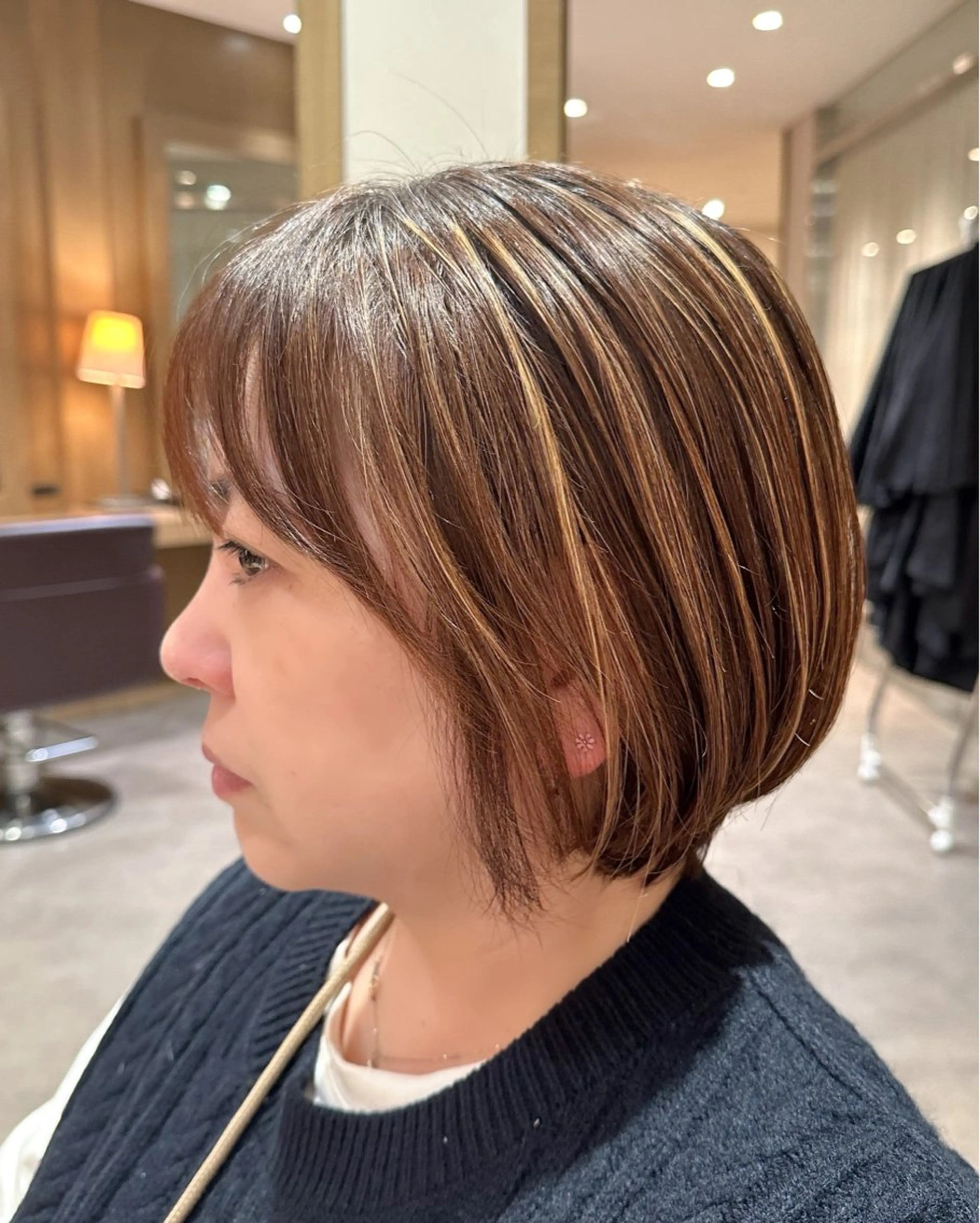 ショート カラー ショートボブ アディクシーカラー ブリーチ デザインカラー ハイライトカラー ヘアカラー トリートメント 韓国風ﾊﾟｰﾏ❁﻿ fu-ka❁艶ｶﾗｰのヘアスタイル