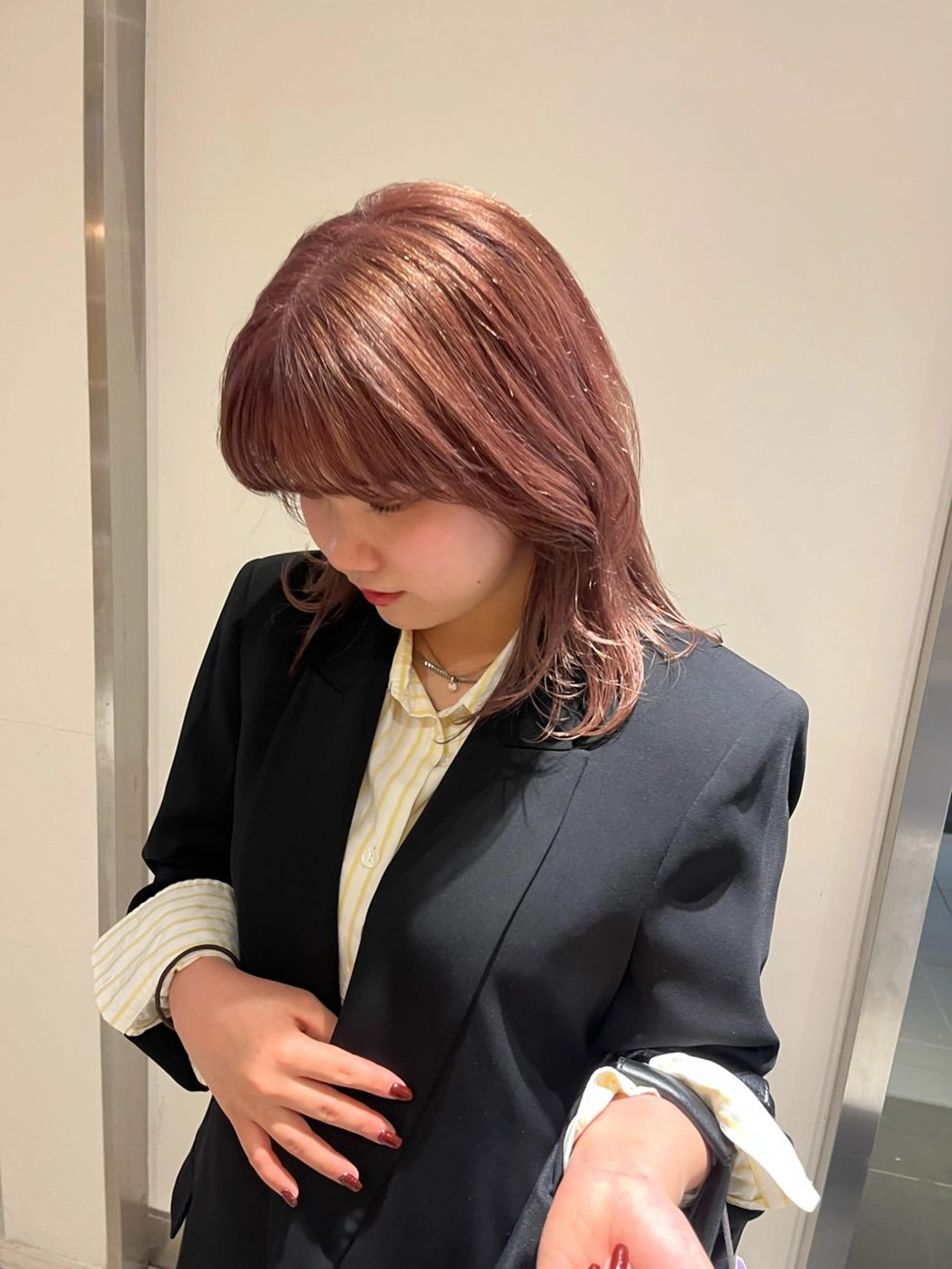 ミディアム カラー ハイトーンカラー ヘアカラー sabo ladies salon所属・ヨシカ/透明感カラー 酸性ストレートのヘアスタイル