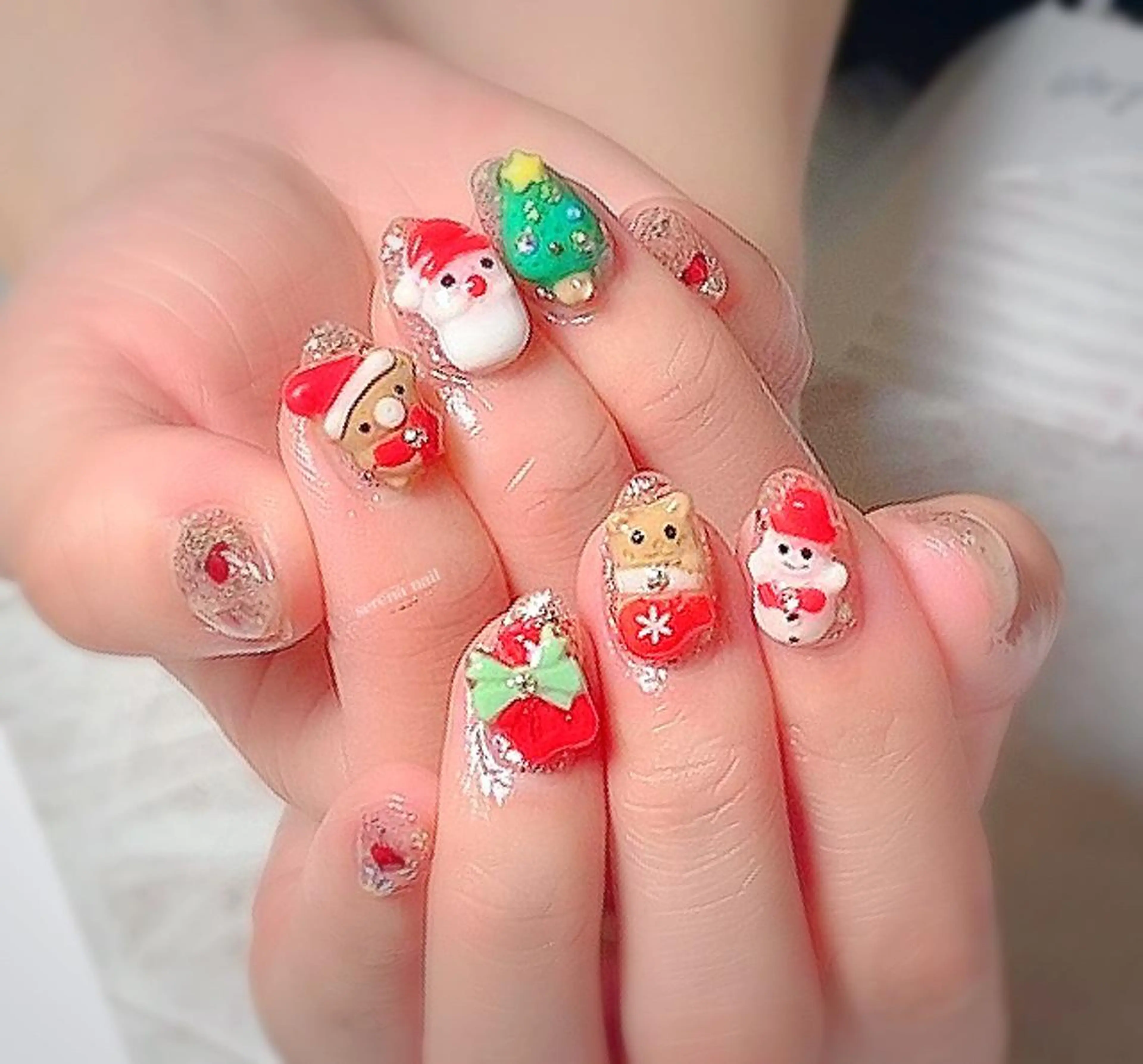 ネイル ハンドネイル serena nailのネイルデザイン