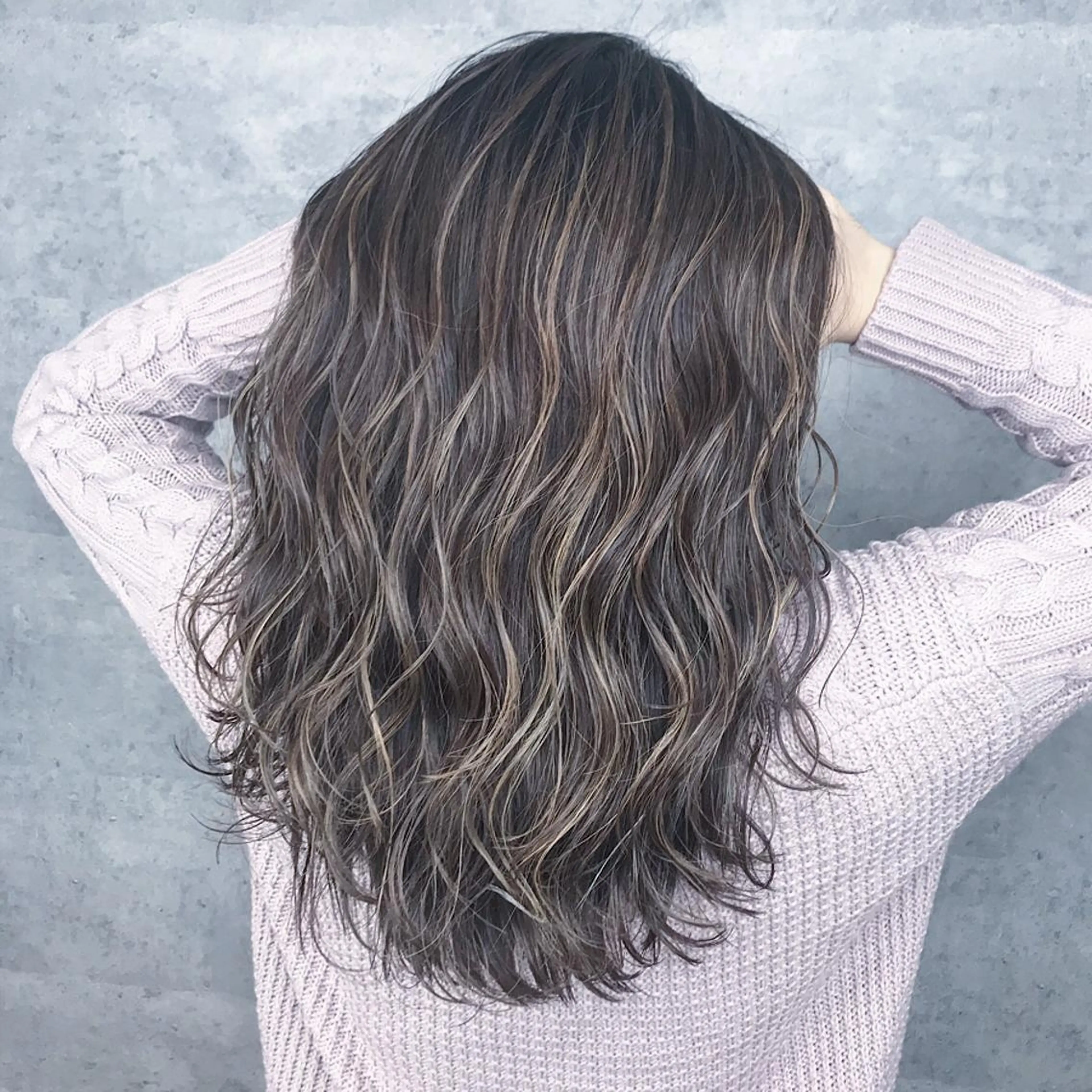 セミロング カラー カット ヘアカラー トリートメント アンダーバーホワイト_WHITE所属・_WHITE芝本 賢吾【天王寺店】のヘアスタイル