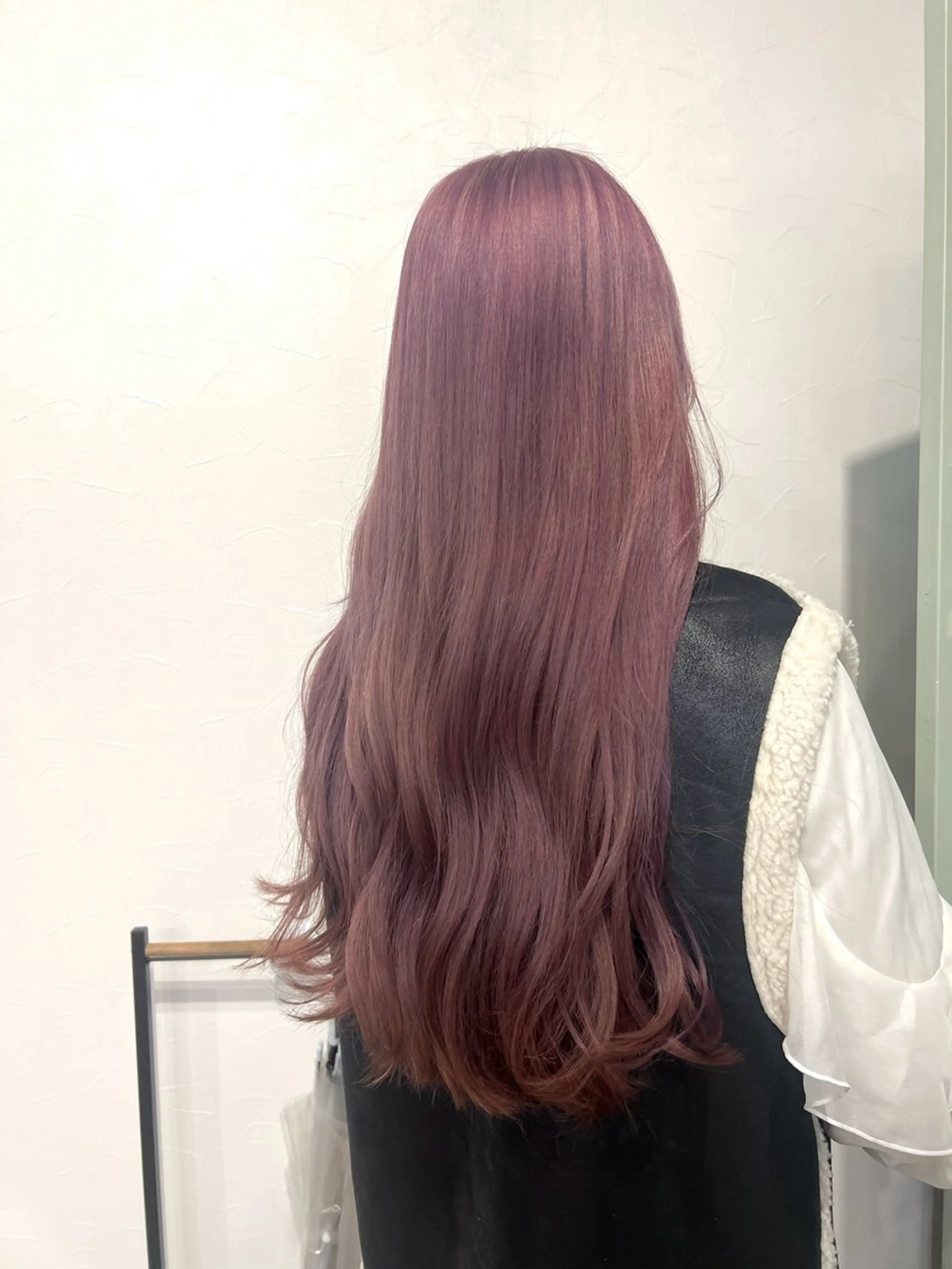 ロング カラー ブリーチ ラベンダーカラー ピンクカラー ピンクラベンダー ヘアカラー Ayaka🩰🎀 ガーリー/暖色♡のヘアスタイル