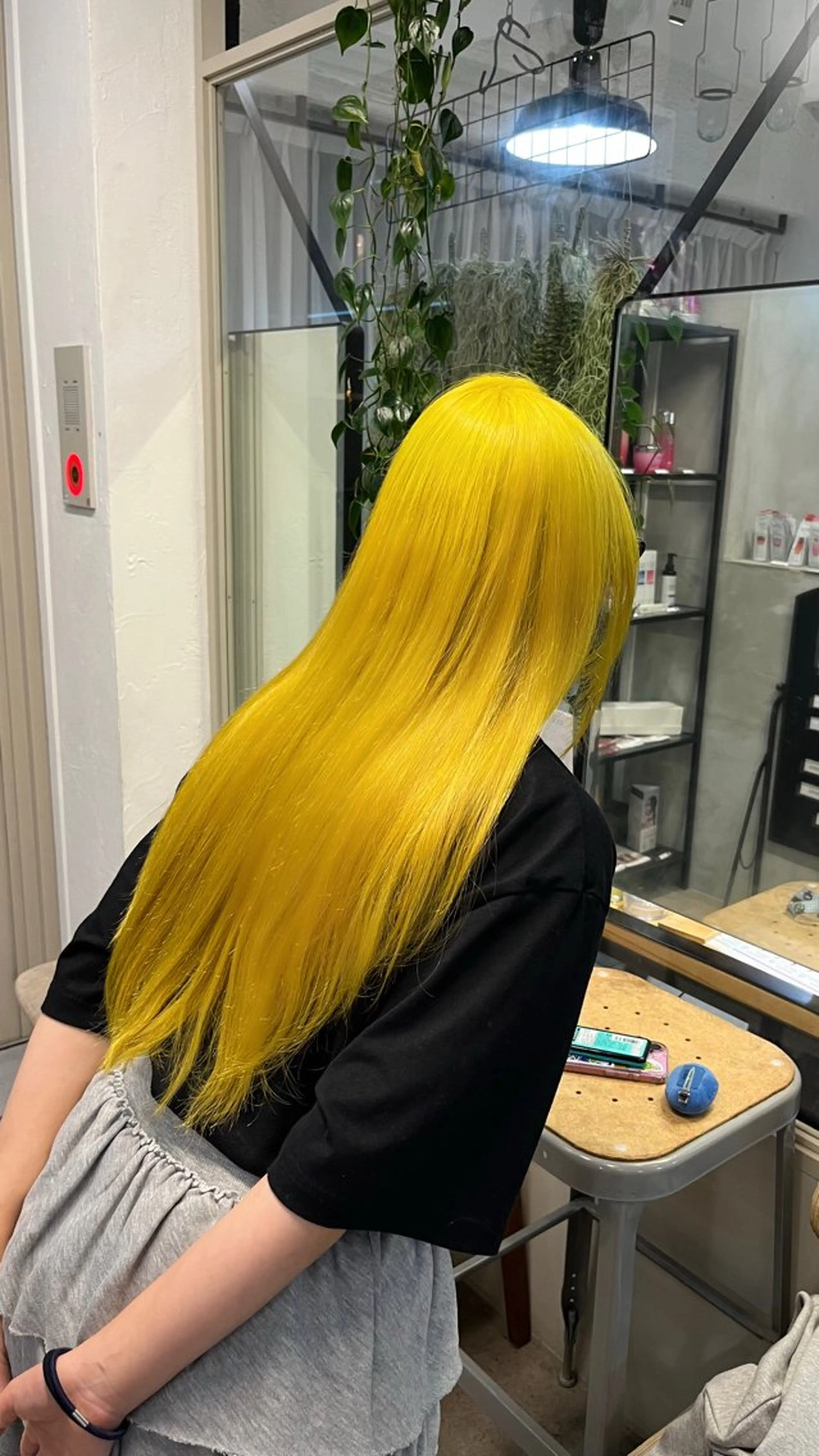 ロング カラー ヘアカラー トリートメント lomalia ayuのヘアスタイル