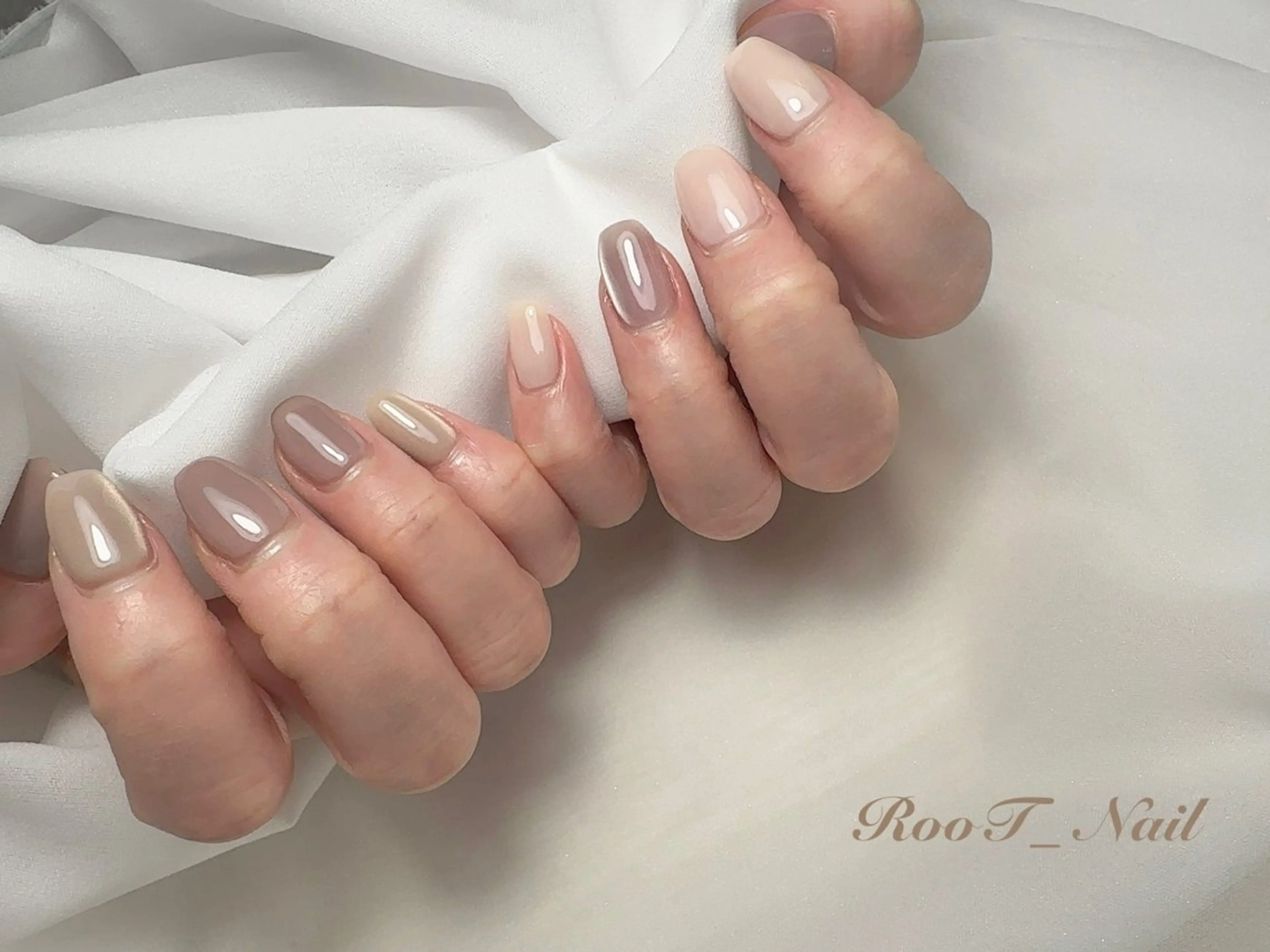 ネイル マグネットネイル ハンドネイル RooT Nailのネイルデザイン