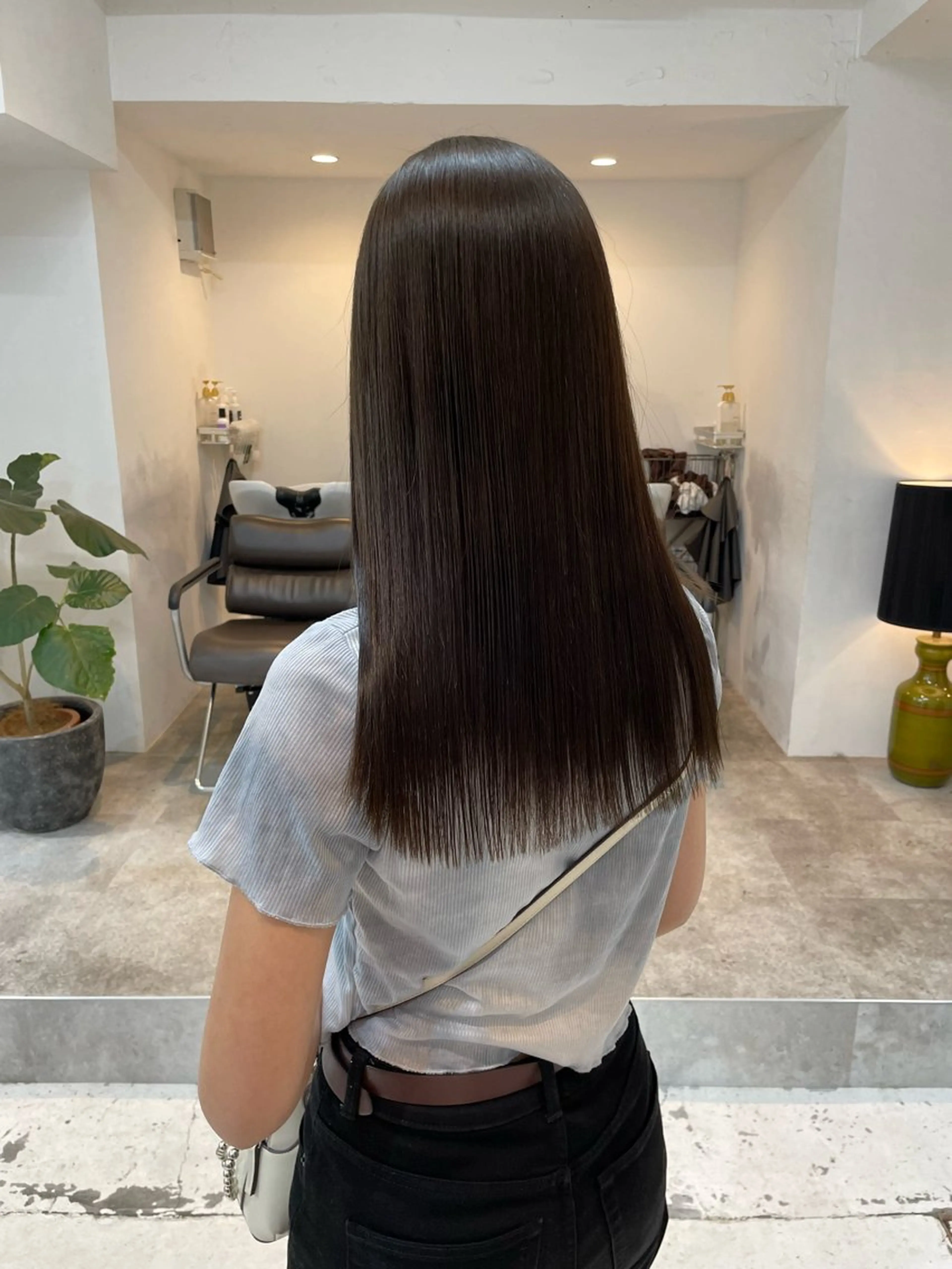 カラー RINA .のヘアスタイル