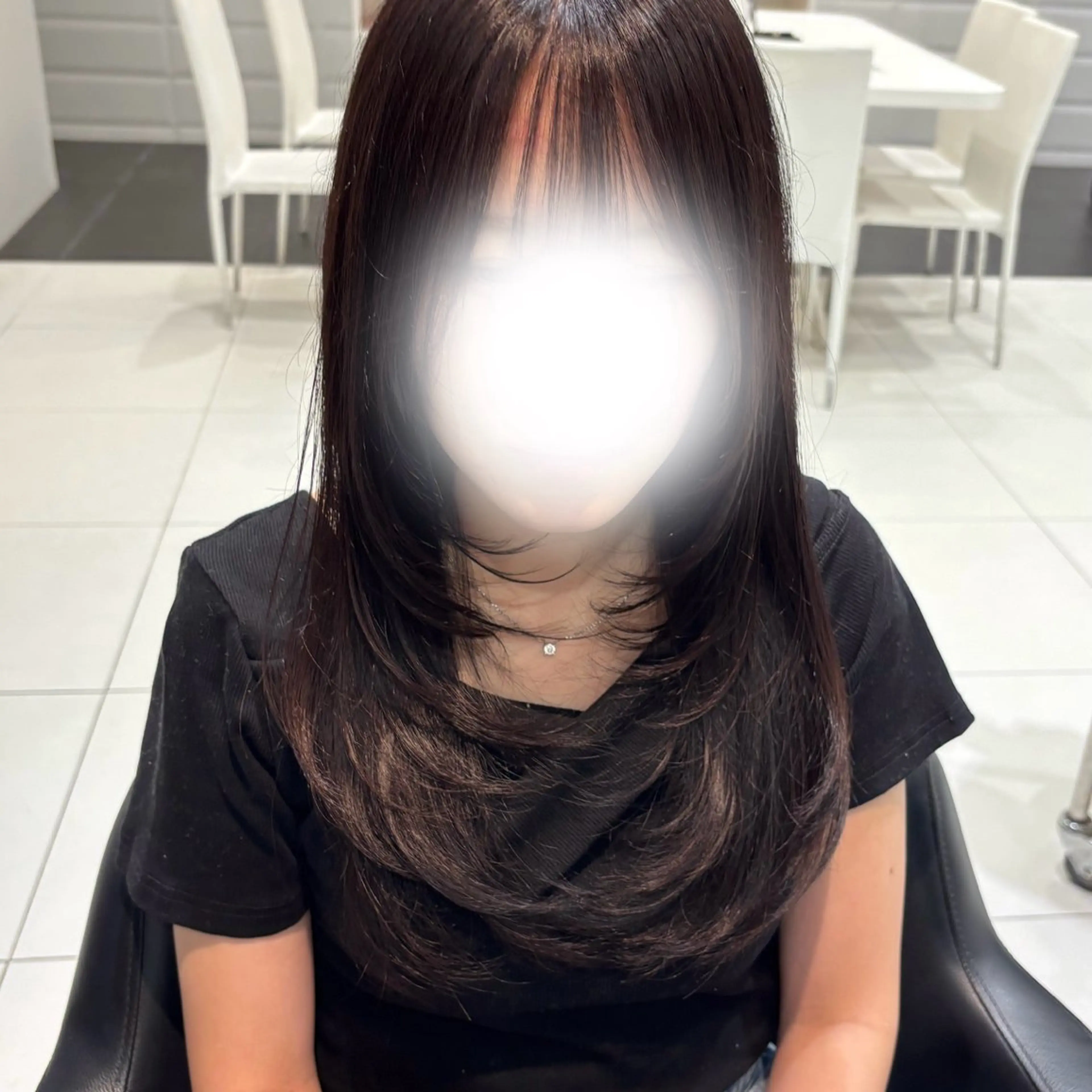 ロング 山中 彩華のヘアスタイル