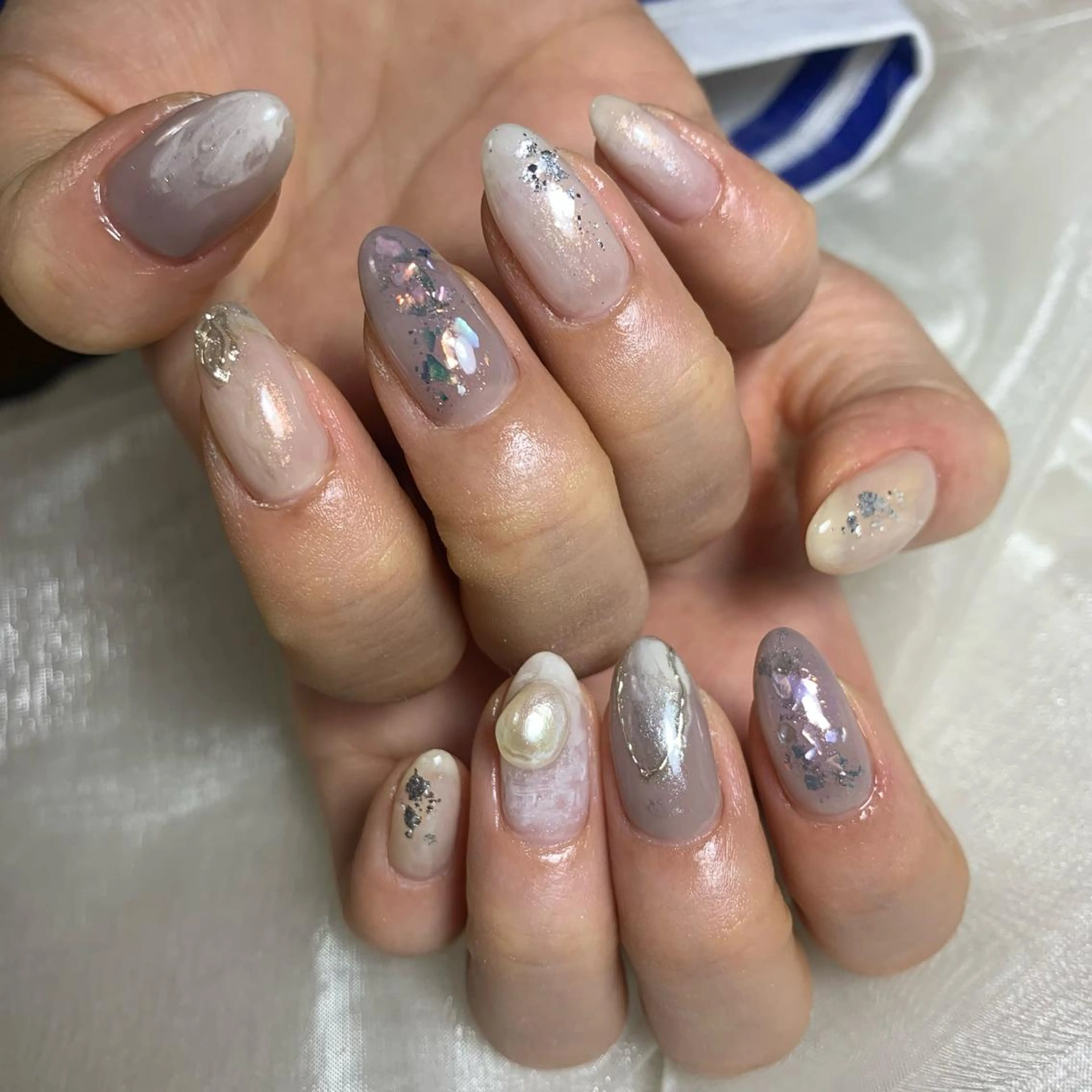 ネイル ハンドネイル repos~ルポ~所属・里見 麗のネイルデザイン