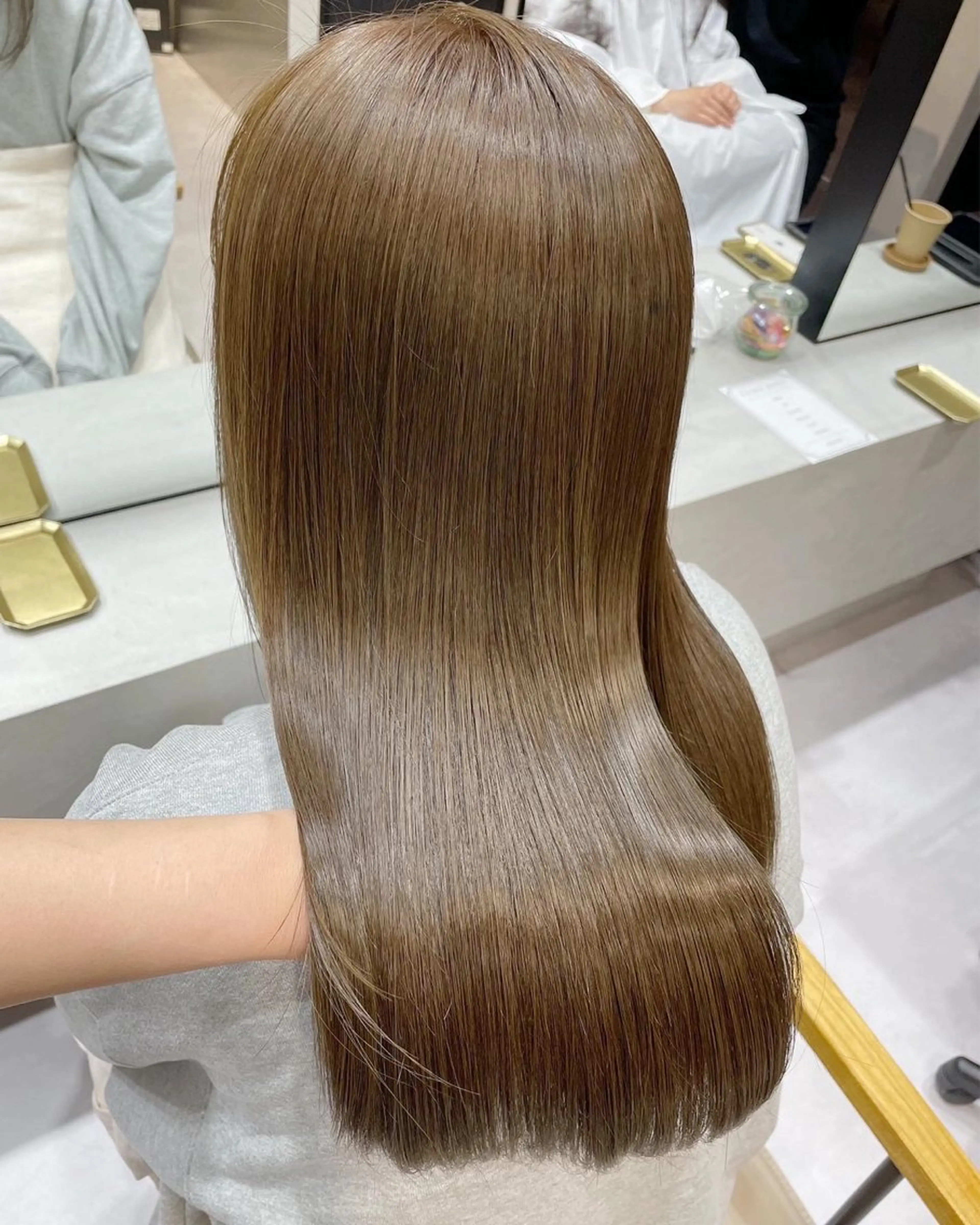 ロング カラー ボブ｜レイヤー ショート｜Hinaのヘアスタイル