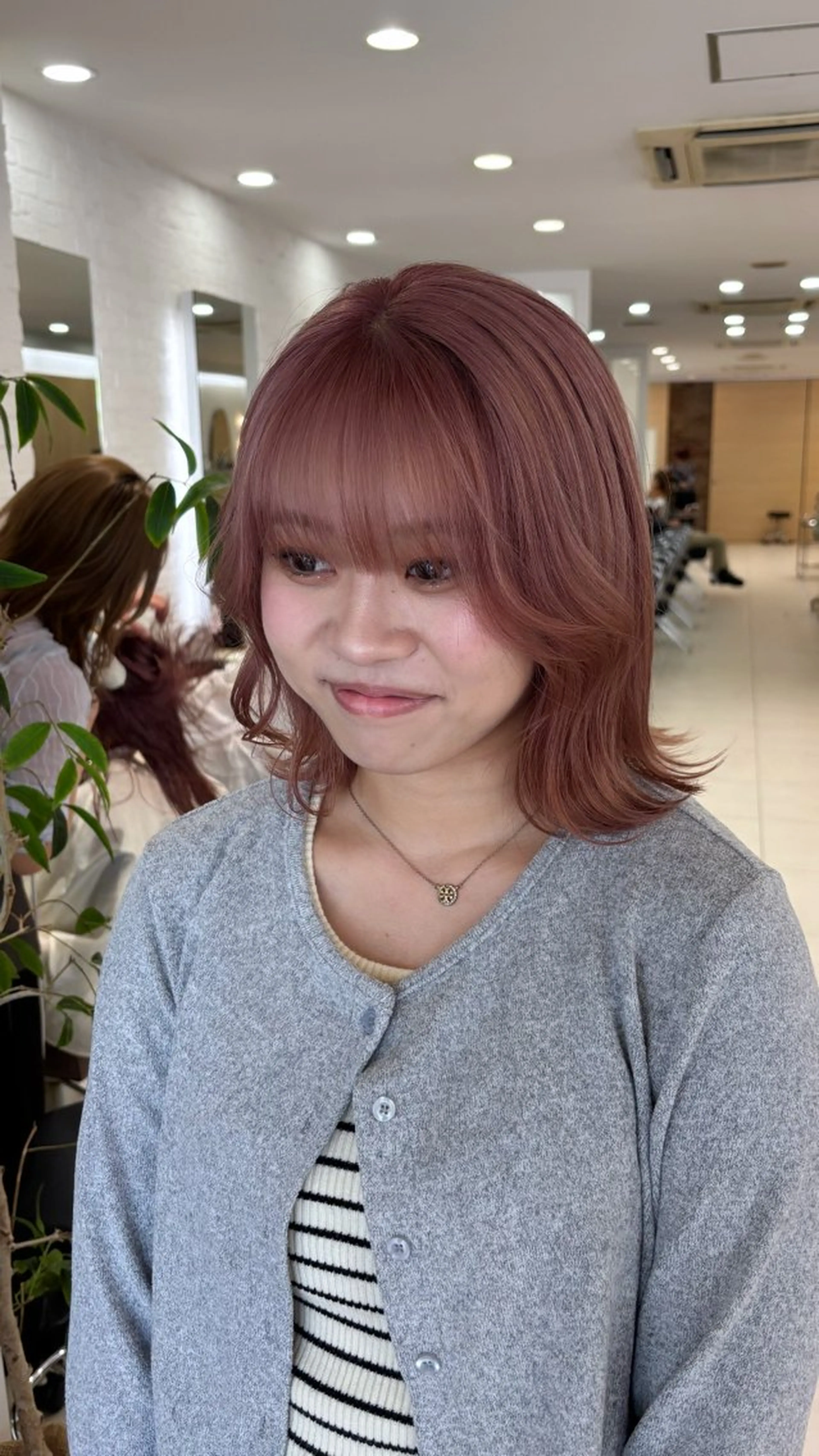 ミディアム 韓国風カラー 韓国風ヘア ヘアカラー トリートメント 森田さち /金山/ハイトーンのヘアスタイル