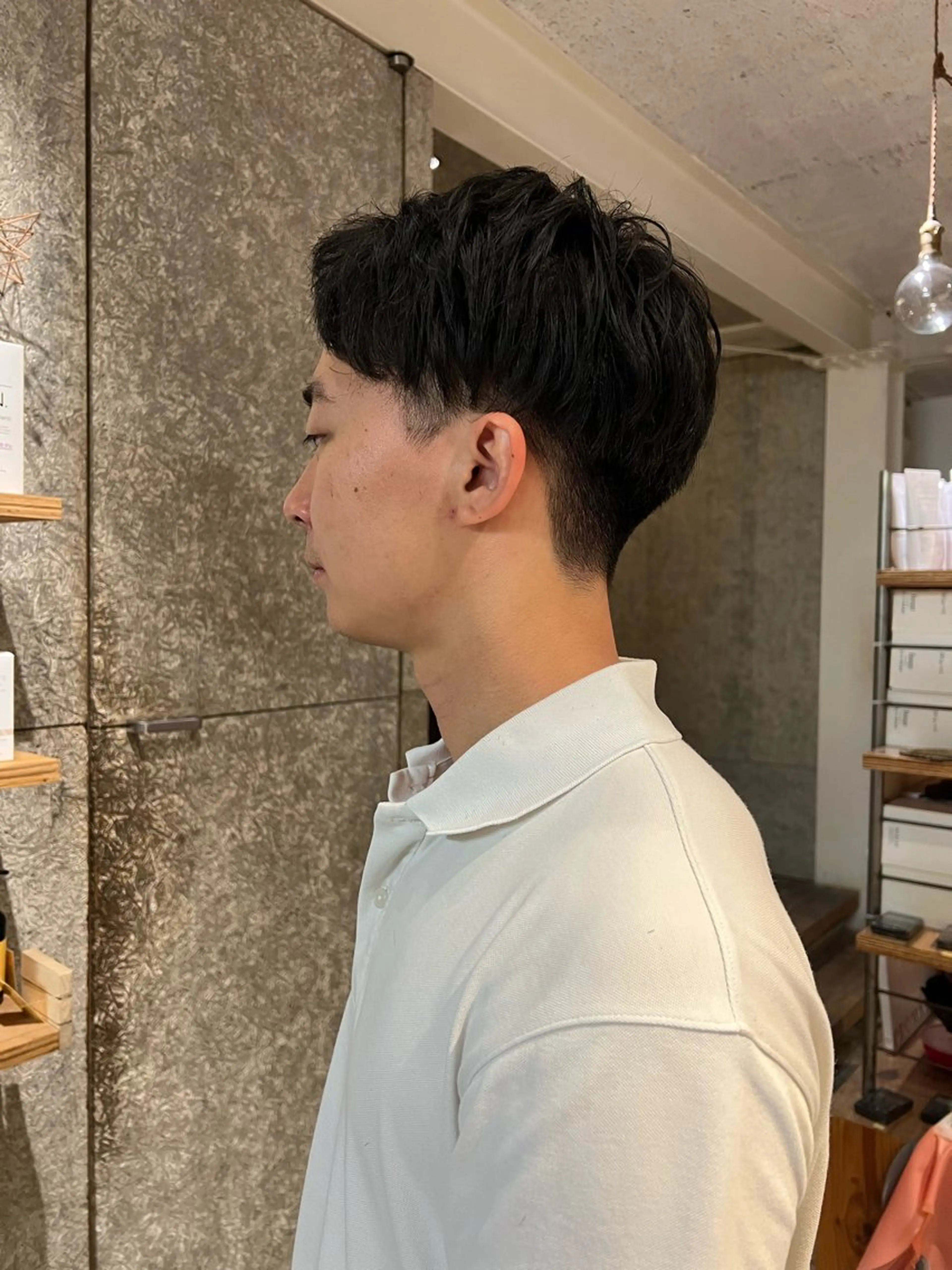 ショート カット Lin'ne所属・竹内梓／メンズパーマ ／ハイトーンのヘアスタイル