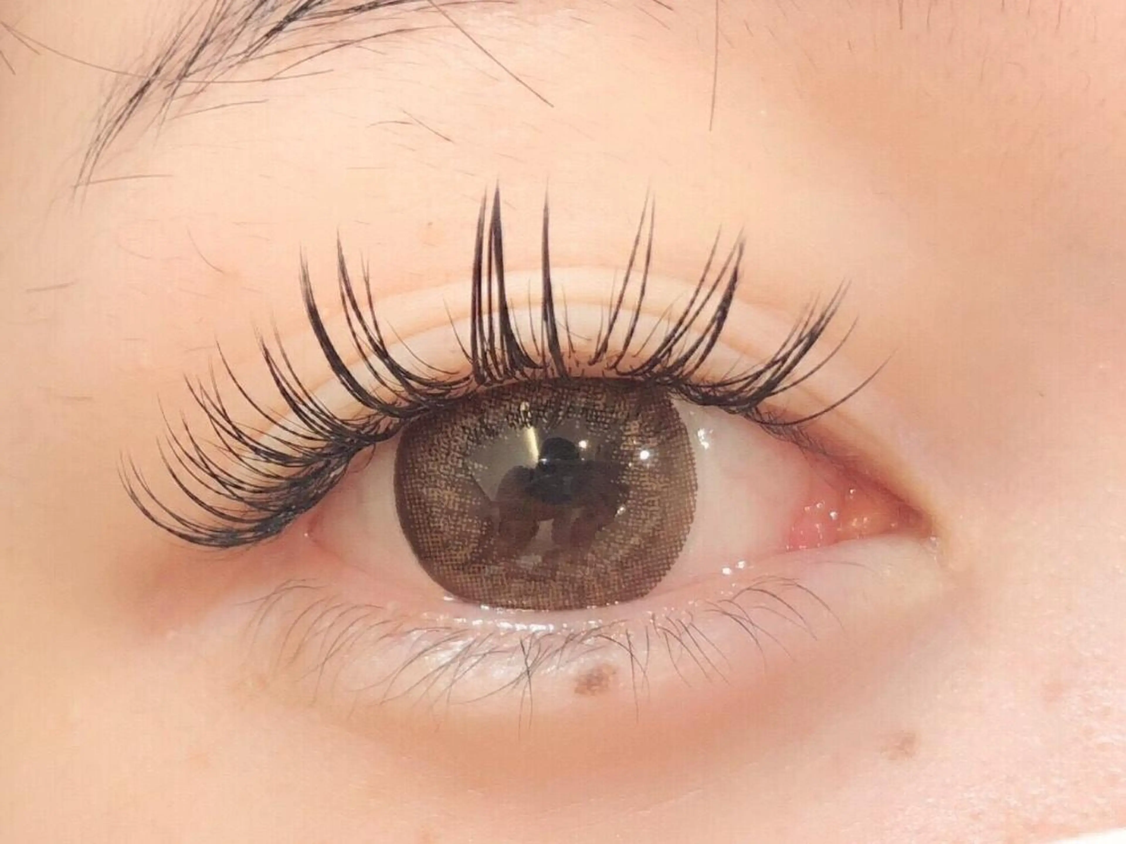 マツエク・マツパ 石渡このみ 🍊レイヤーカットのヘアスタイル