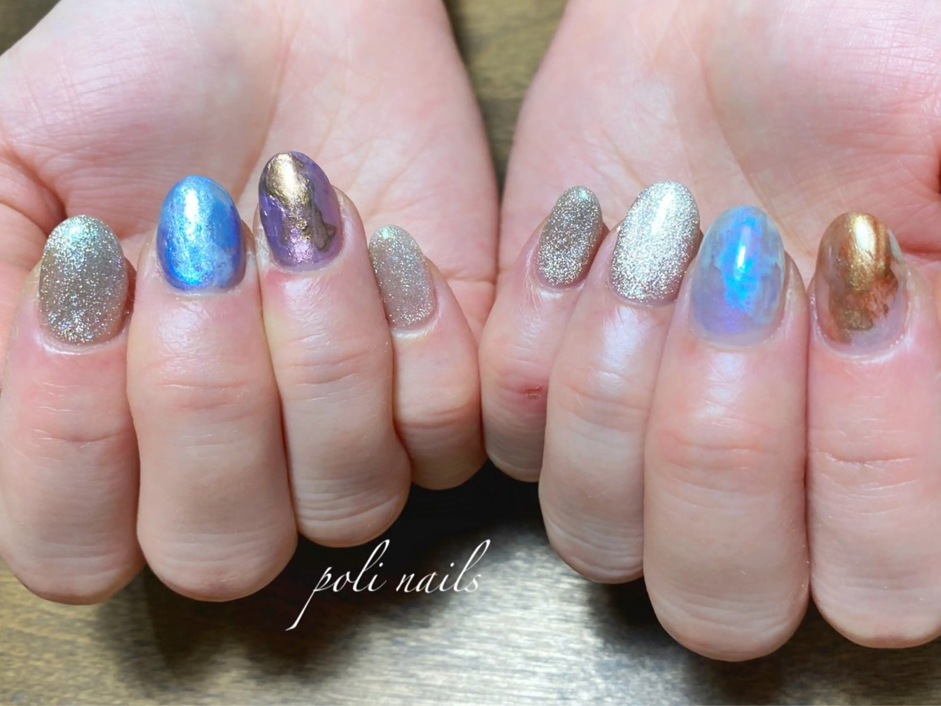 ネイル poli nailsのネイルデザイン