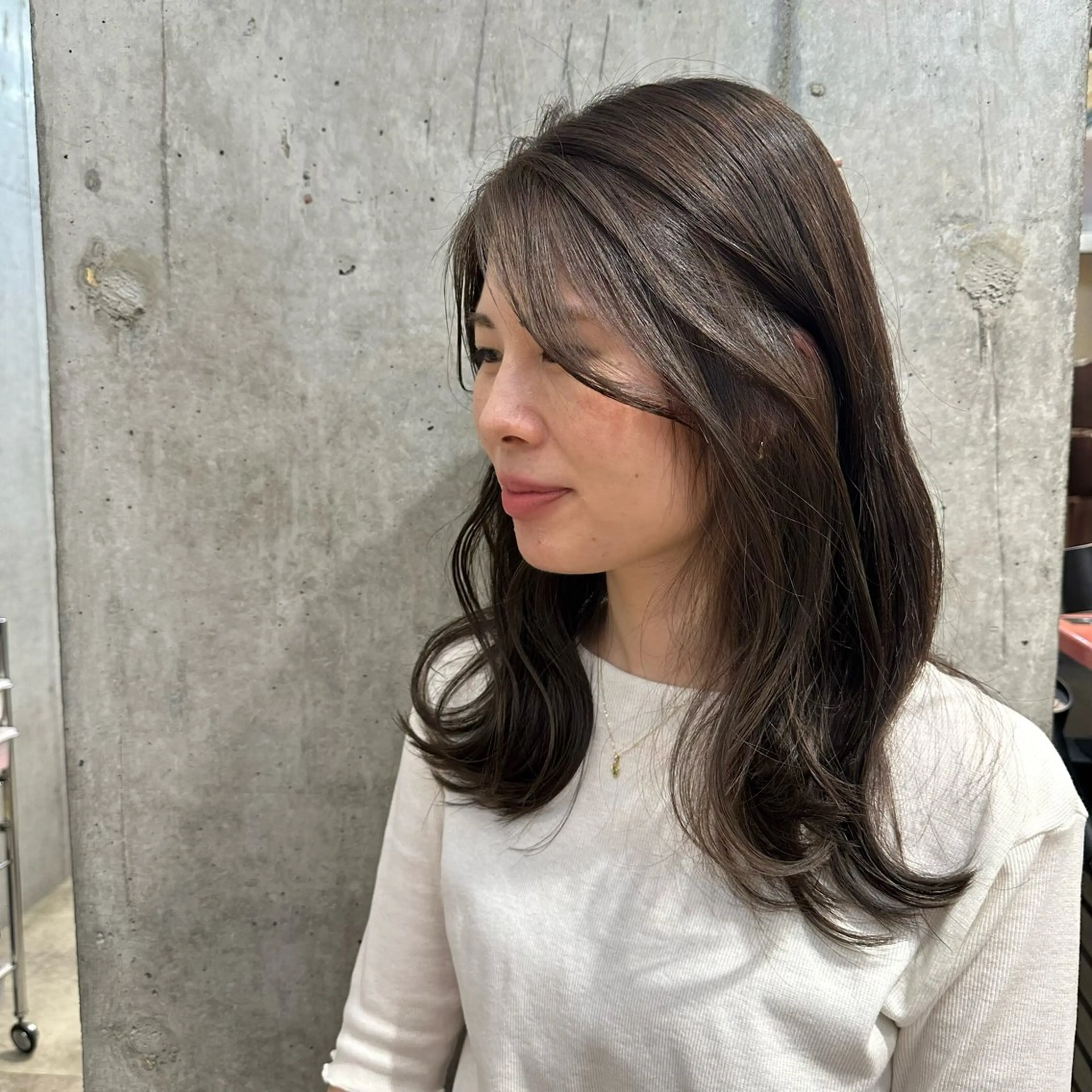 ロング カラー 透明感カラー ハイライトカラー ハイライト さとう あやかのヘアスタイル