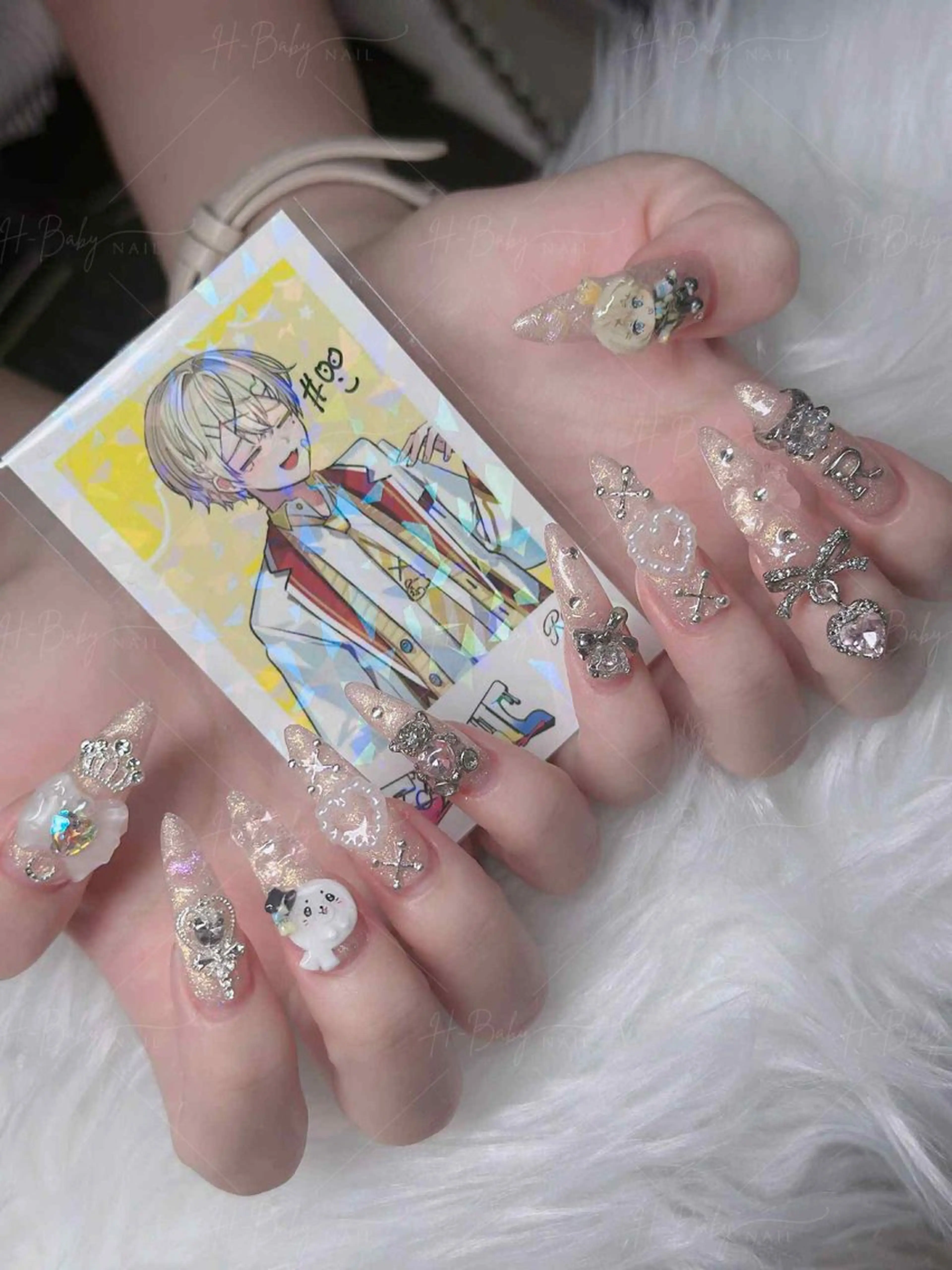 ネイル フレンチネイル ジェルネイル ハロウィン キラキラネイル 韓国ネイル H.babynailsalon所属・H.baby Nail Salonのネイルデザイン