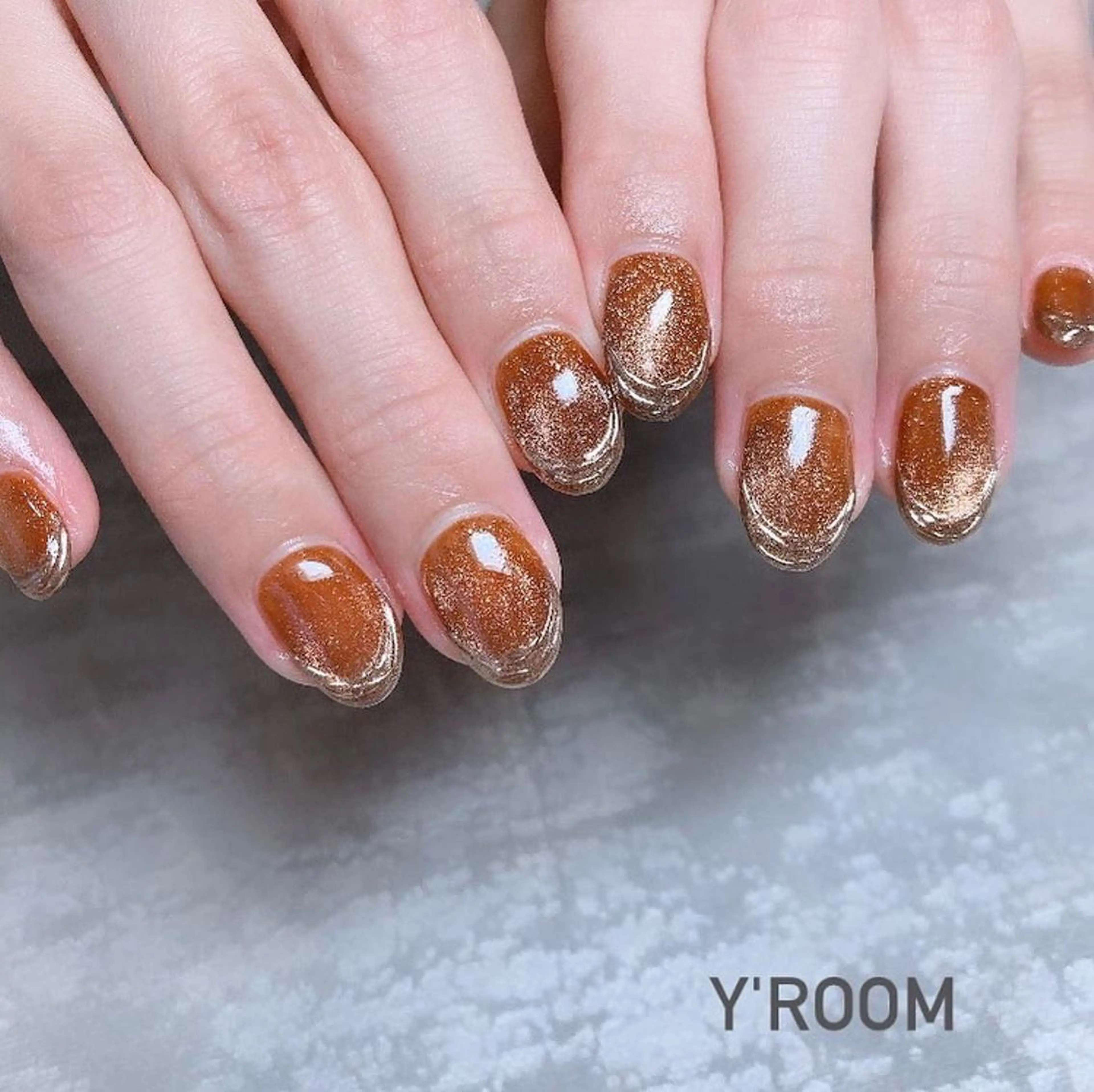 ネイル オーロラネイル フラッシュネイル フットネイル ジェルネイル 氷ネイル・うるうるネイル YUKA （ネイリスト）のネイルデザイン