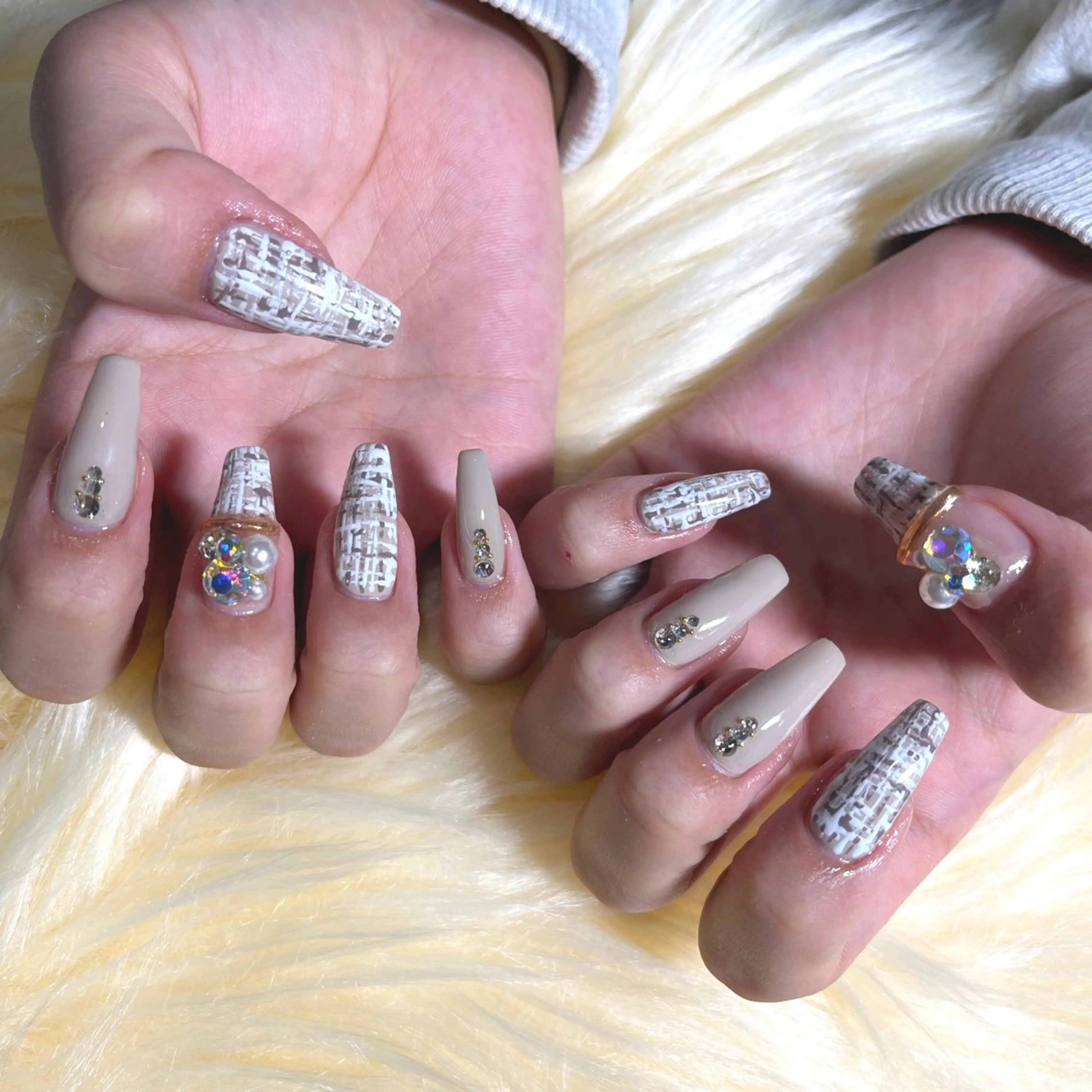 ネイル ハンドネイル Betty ✶のマツエク・マツパデザイン