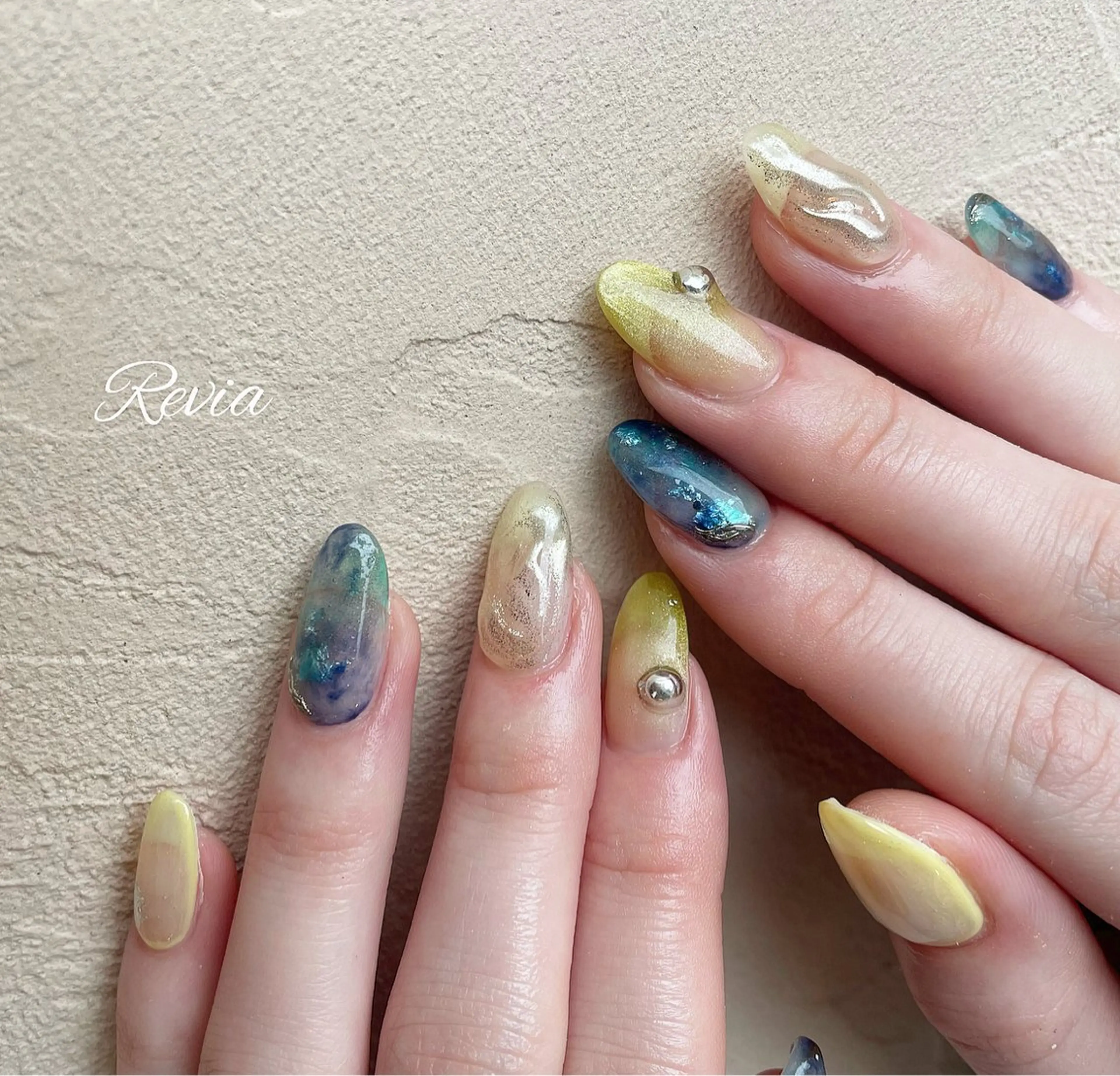 ネイル ハンドネイル revia所属・ERI Nailistのネイルデザイン
