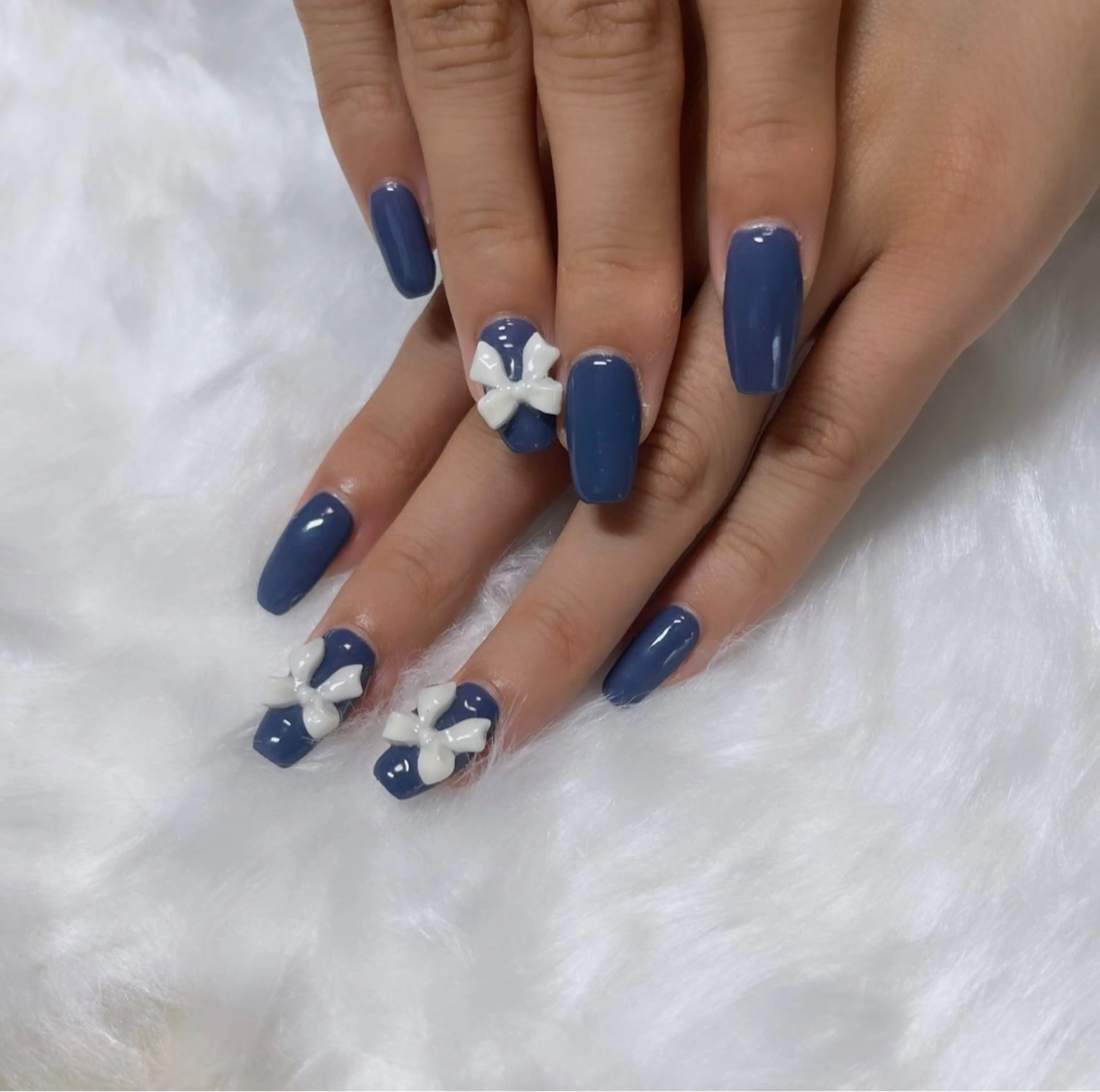 ネイル ワンカラーネイル リボン ハンドネイル nail salon orchidのネイルデザイン