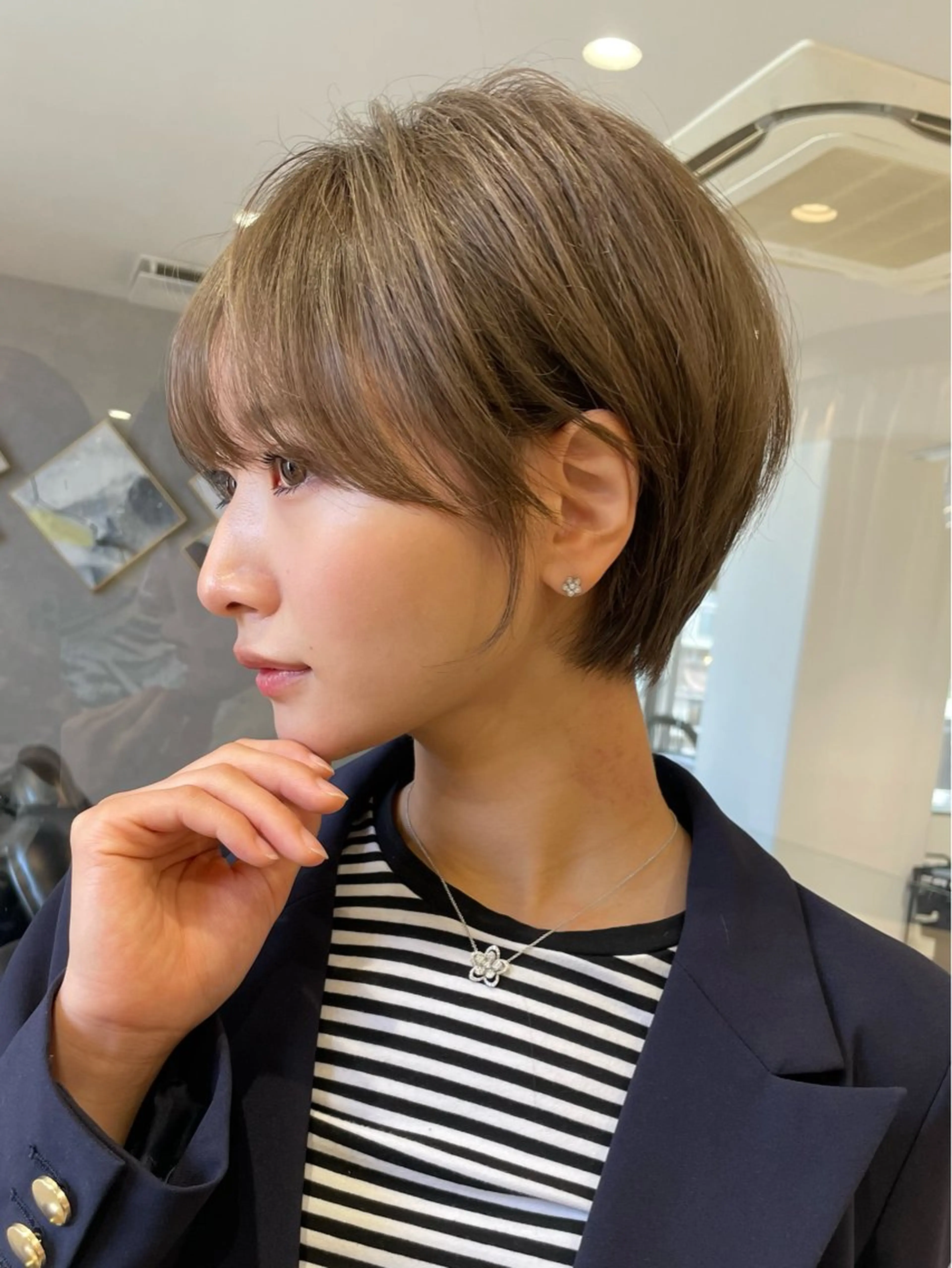 ショート カラー カット ヘアカラー トリートメント Aster れおんのヘアスタイル