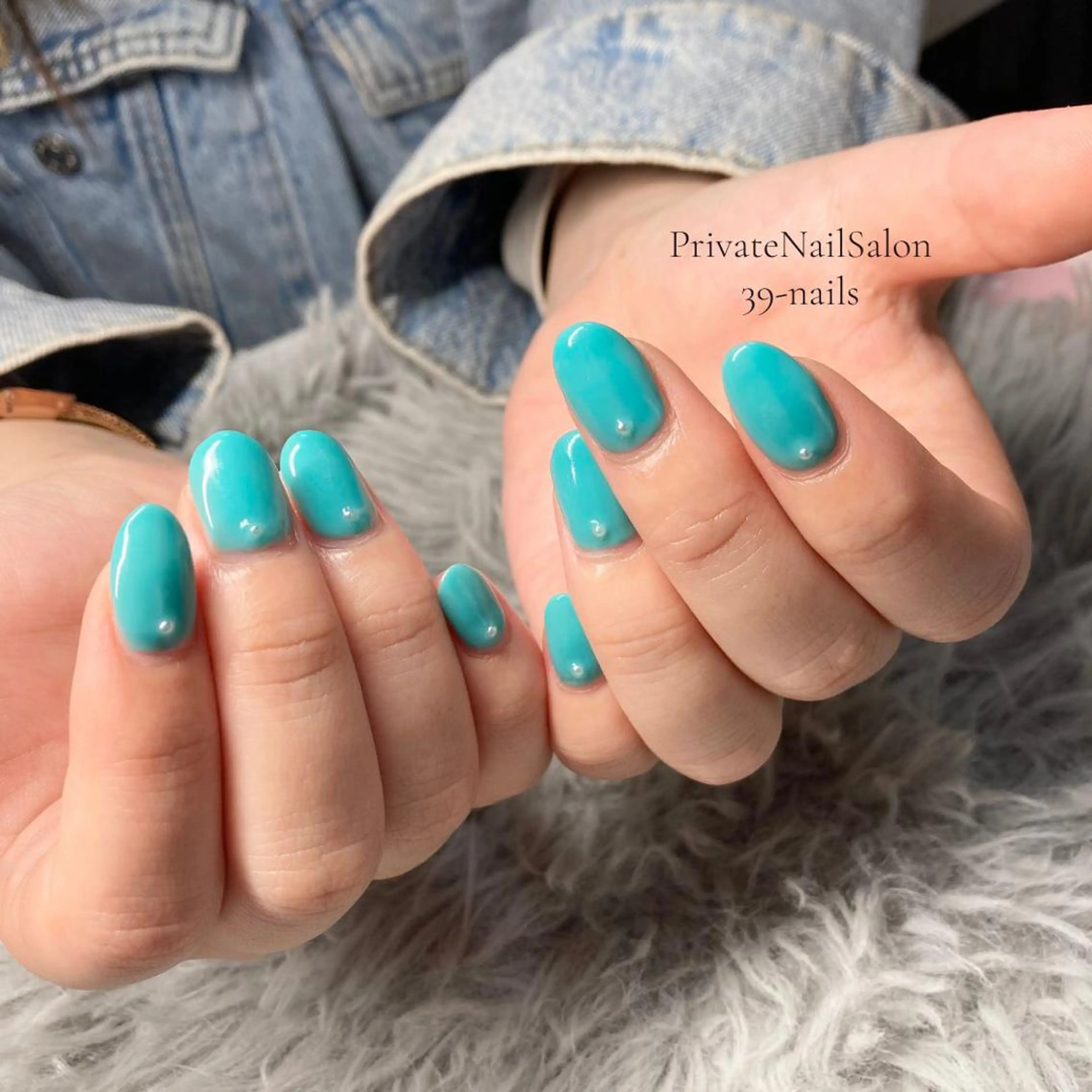 ネイル グリーン ワンカラーネイル 夏ネイル ハンドネイル 39-nails EharaMikuのネイルデザイン