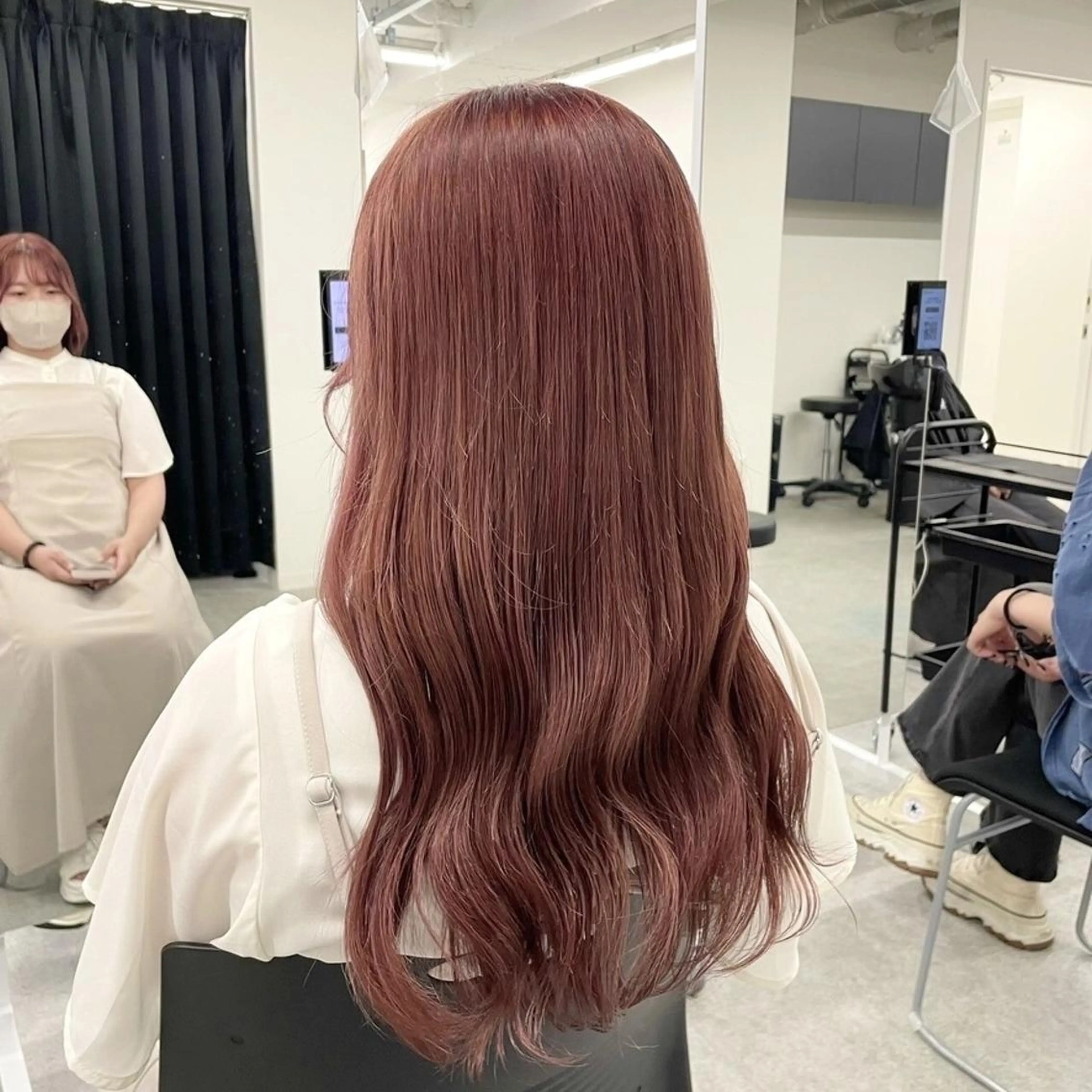 カラー 池袋SHE🍀 赤み消しカラー🍀のヘアスタイル