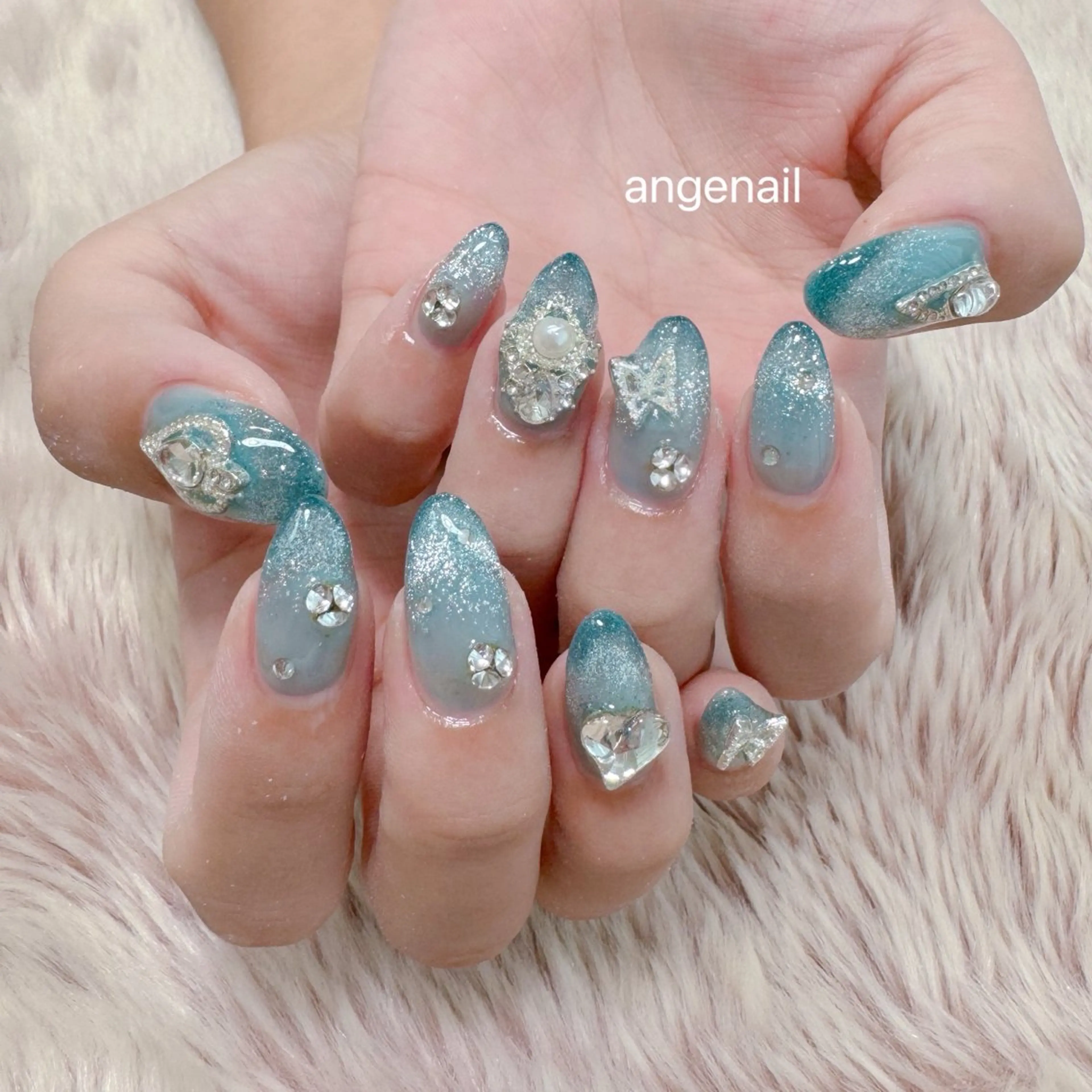 ネイル ハンドネイル angenail所属・angenail MAKIのネイルデザイン