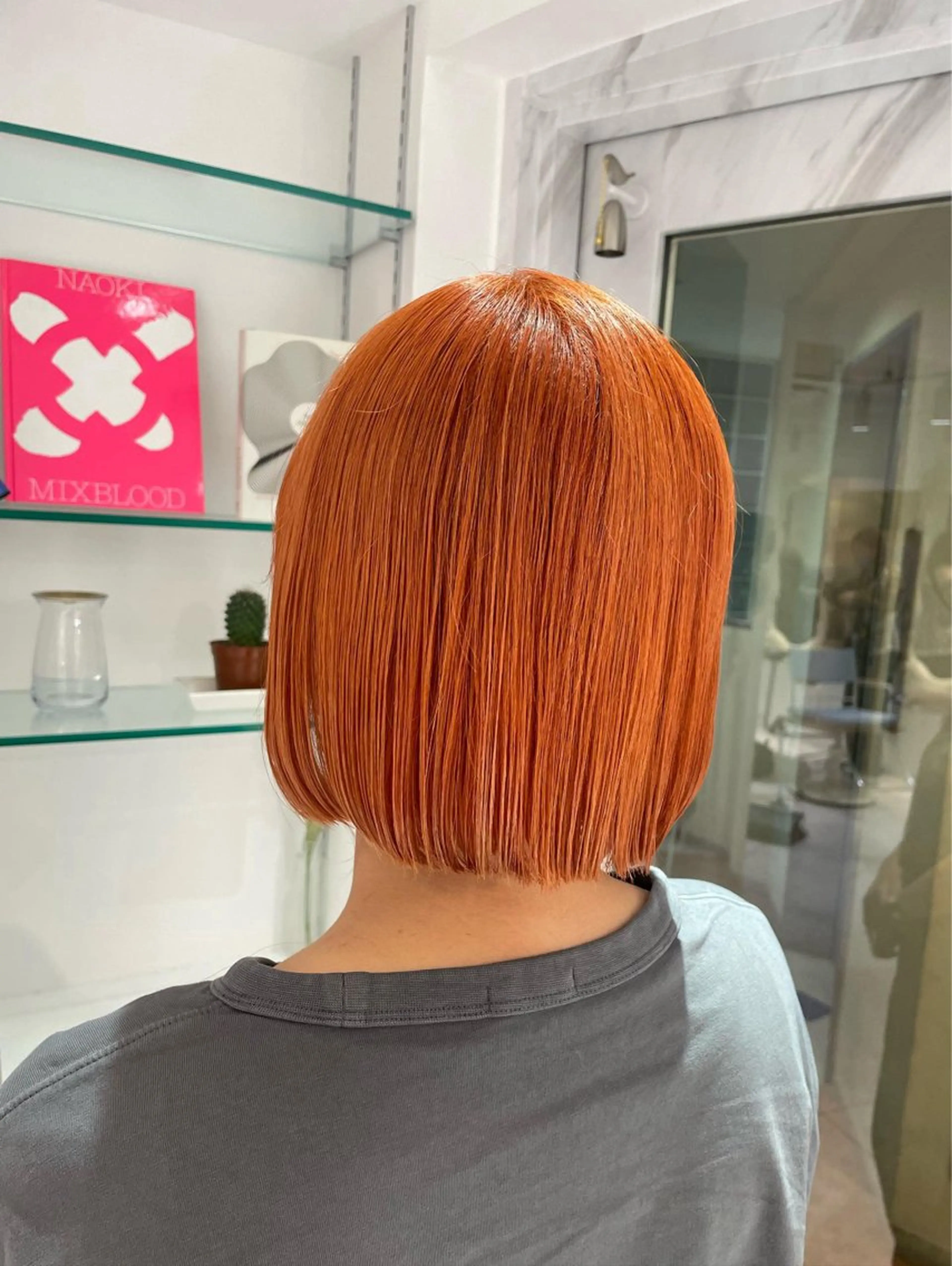 ショート カラー オレンジ カット ヘアカラー 佐藤 綾郁のヘアスタイル