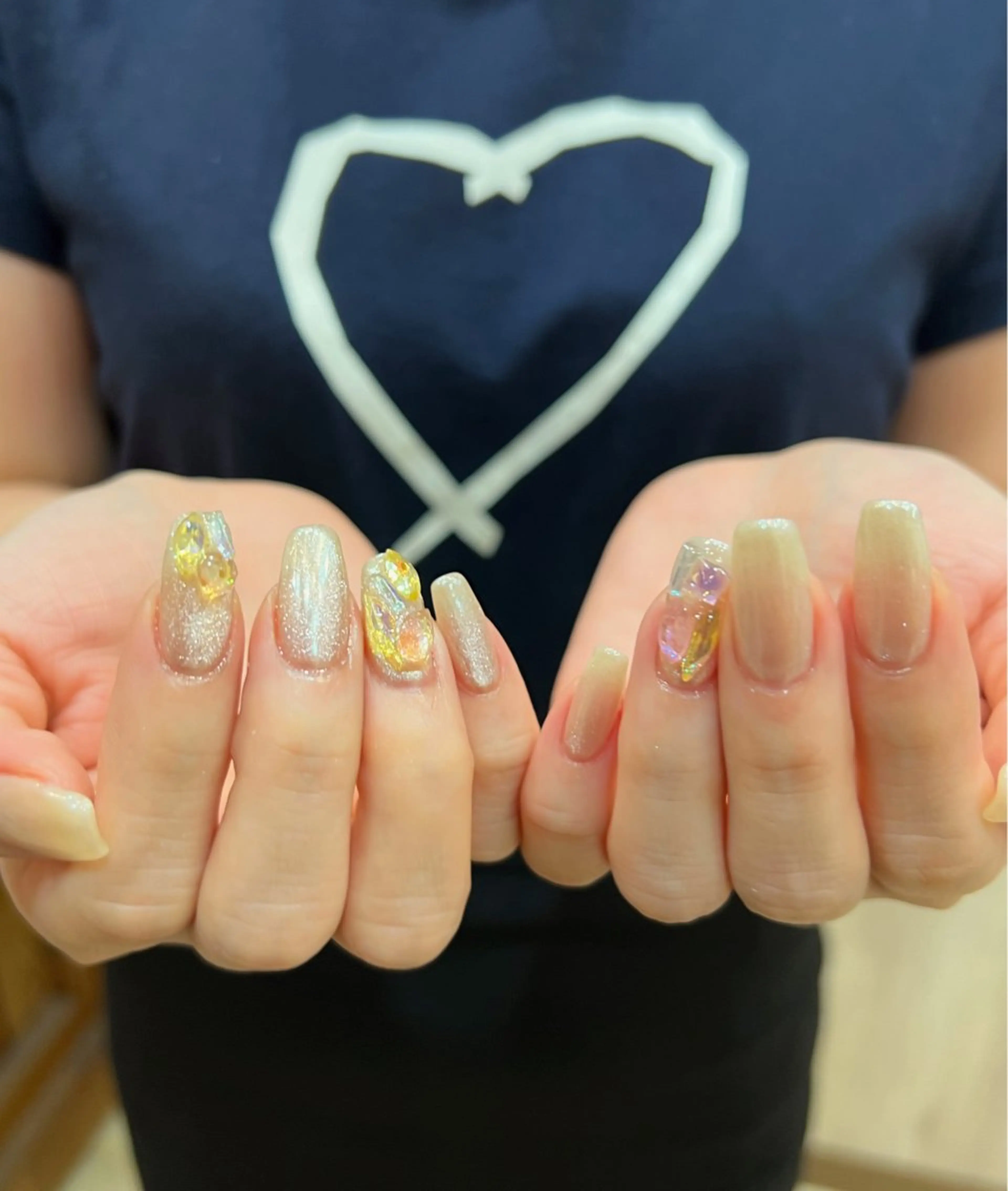 ネイル キラキラネイル ハンドネイル ヘアメイクネイリスト 💄💅hidemiのネイルデザイン