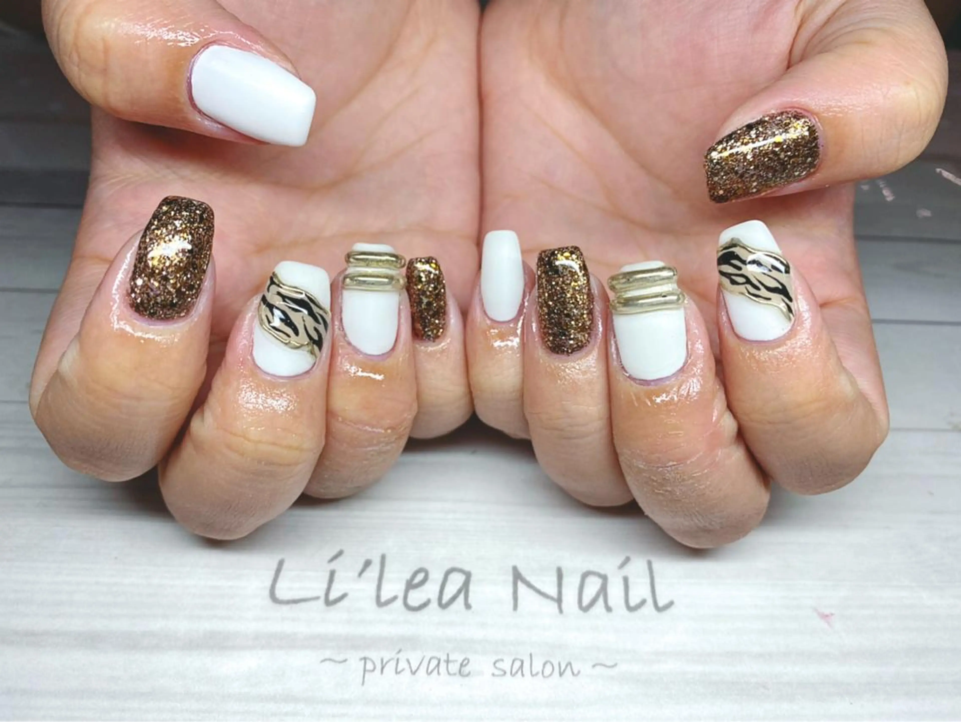 ネイル Li'leaNail AINAのネイルデザイン