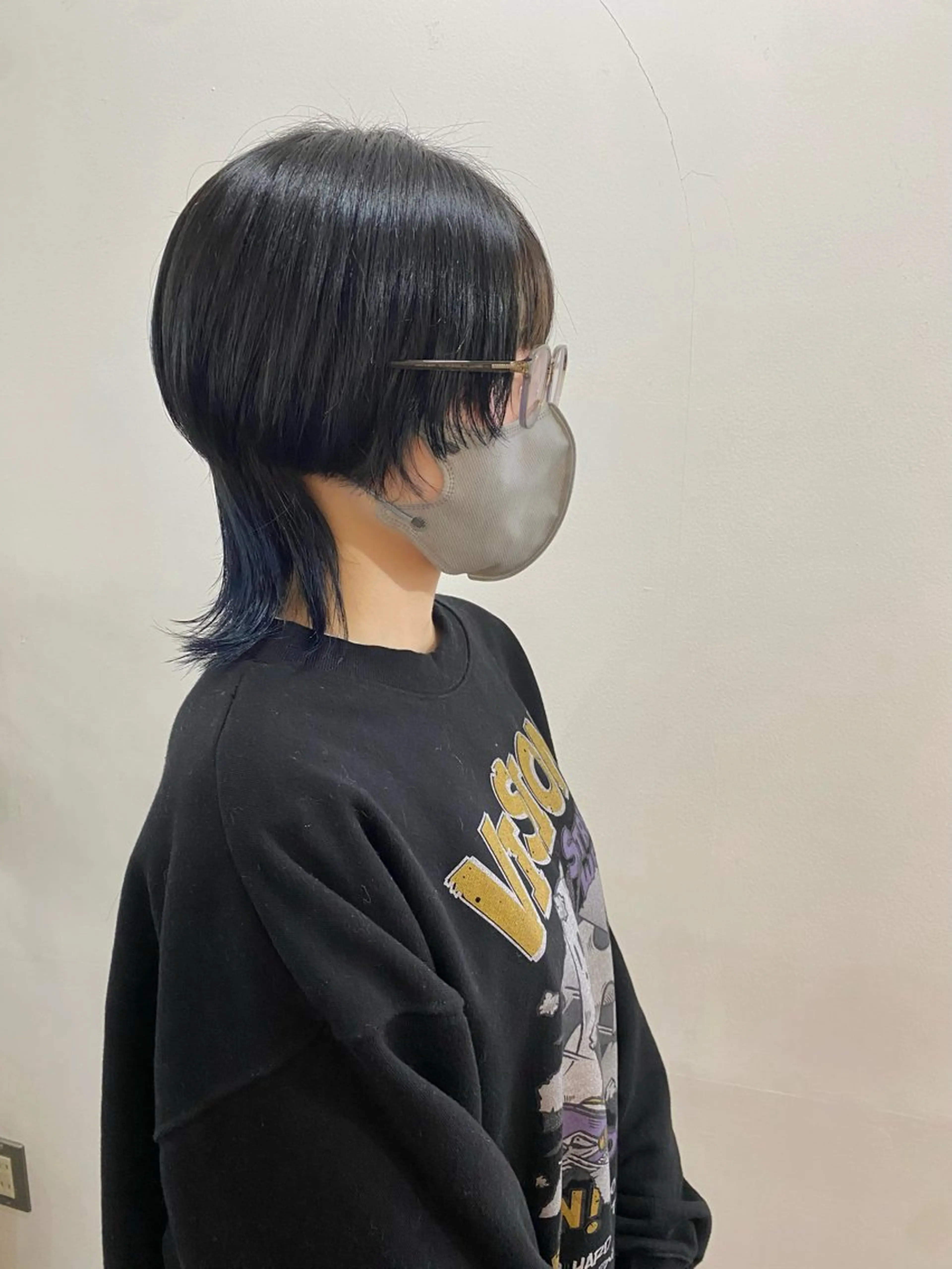 ショート カラー ブルーカラー ウルフカット カット ヘアカラー Kazaoka Saraのヘアスタイル