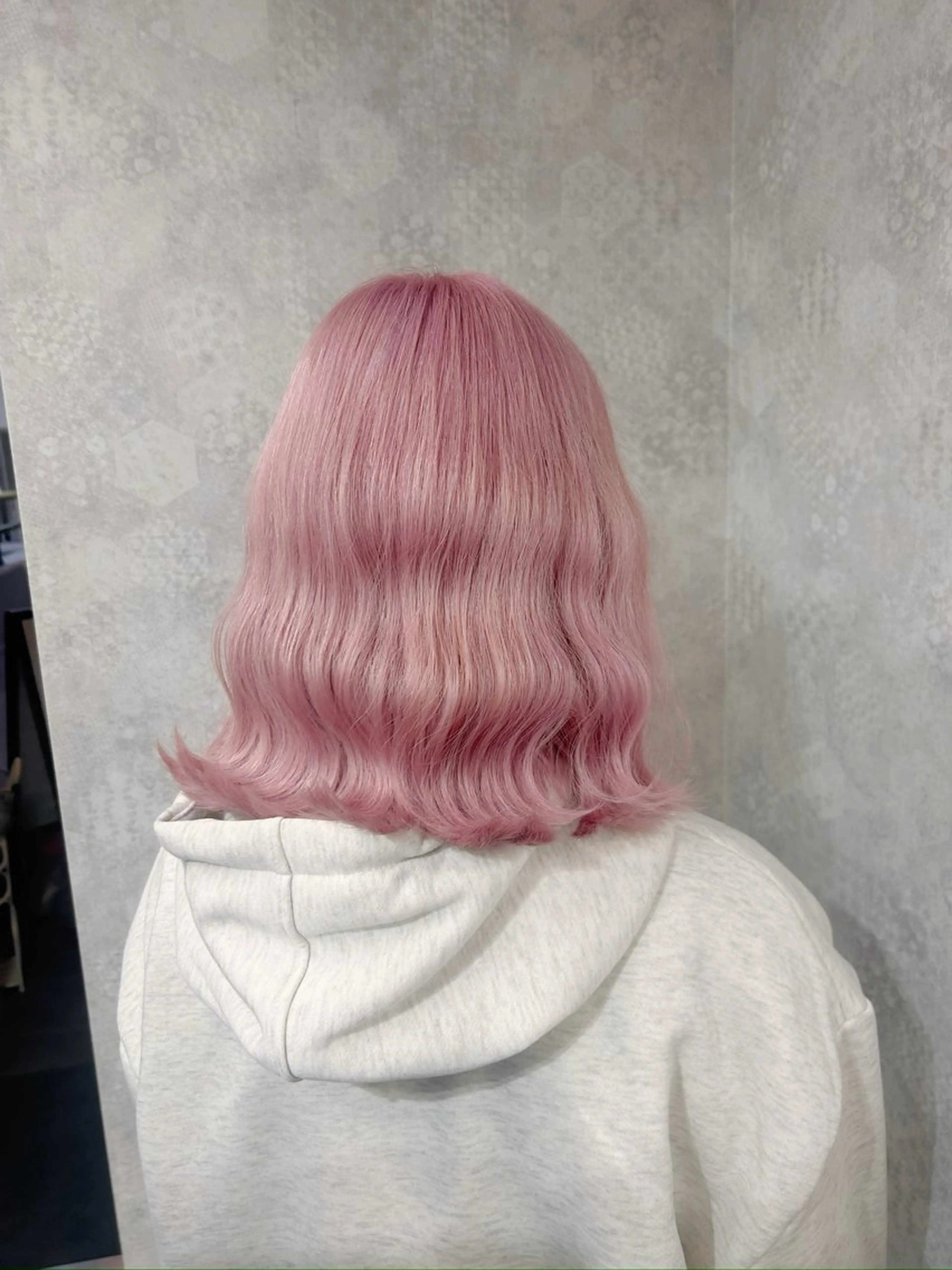 ミディアム カラー ヘアアレンジ カット ヘアカラー 💕誰より可愛い💕 ピンク🎀YUUKAのヘアスタイル