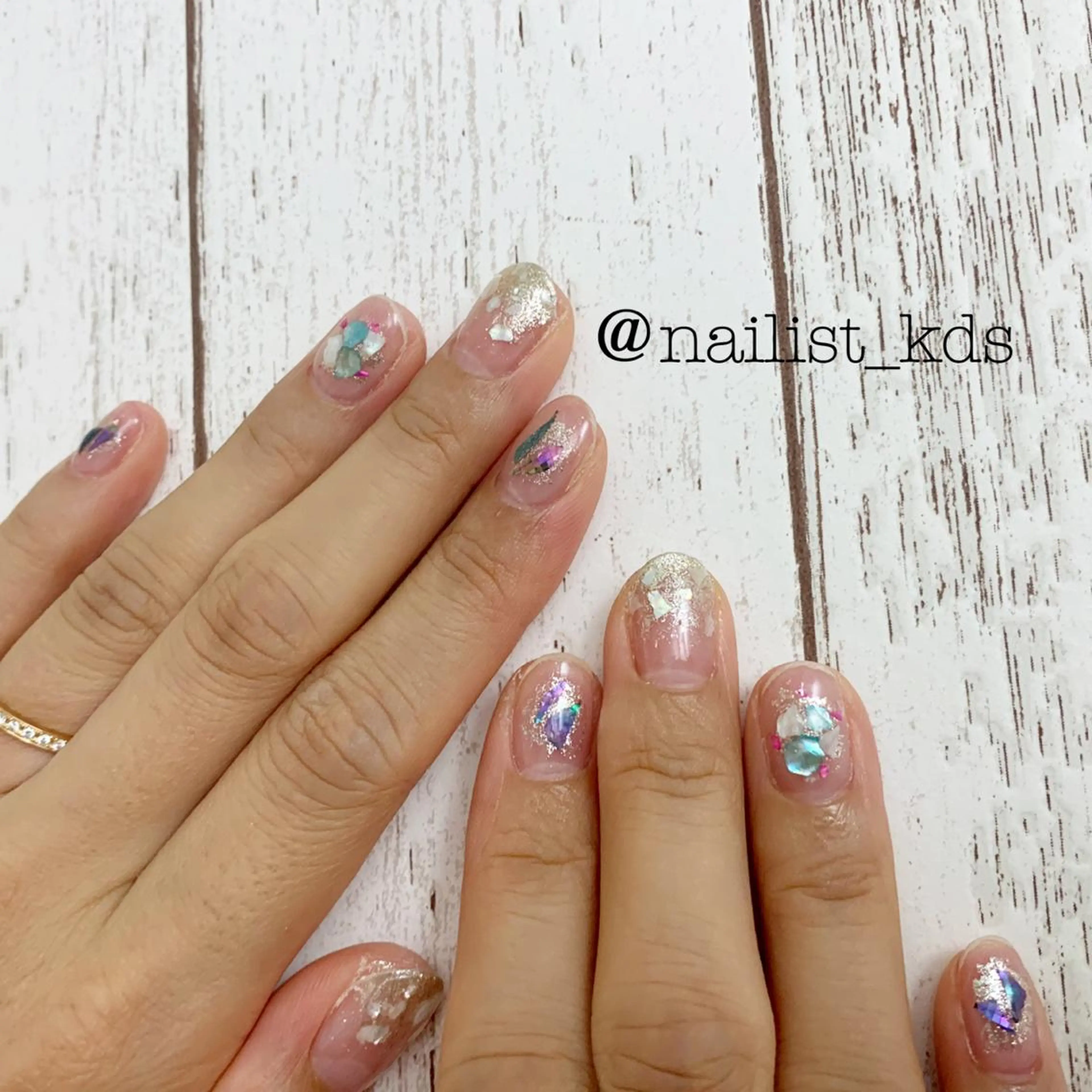 ネイル ハンドネイル sode shioriのネイルデザイン