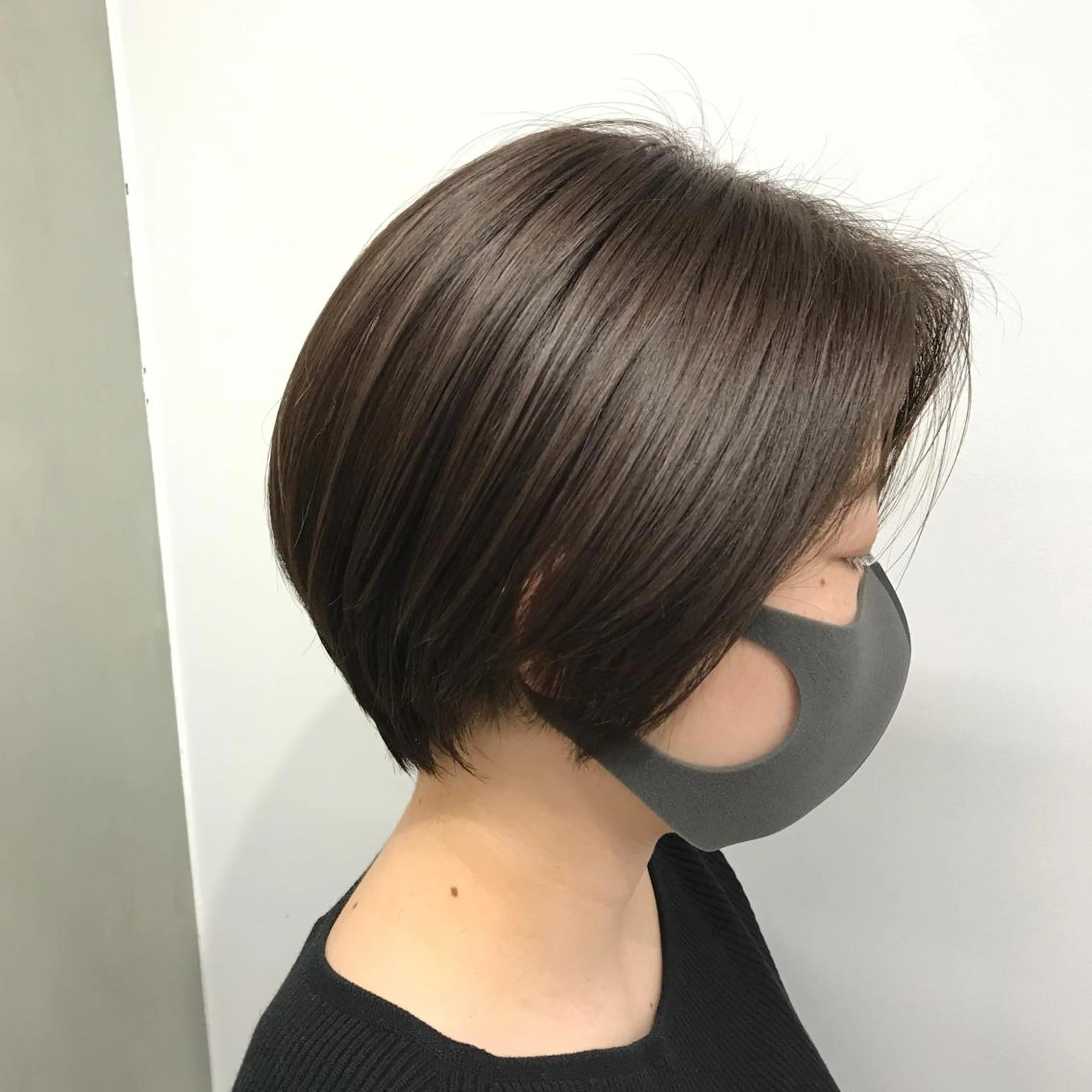 ショート カラー ショートボブ 丸みショート 透明感カラー グレージュ ボブ カット ヘアカラー トリートメント ショート/グレージュ 鈴木春樹のヘアスタイル