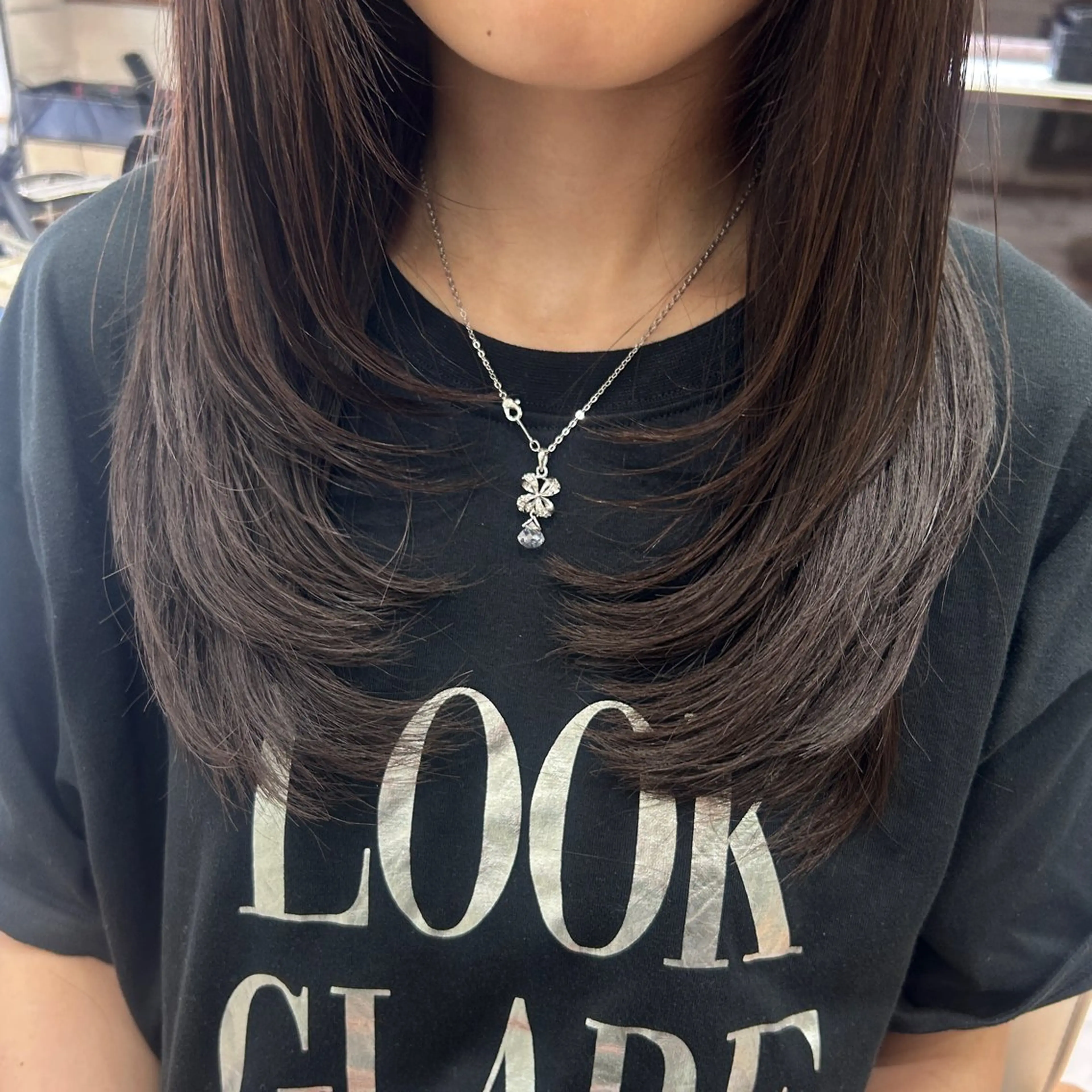 セミロング カット 🍊小川実里🍊 /レイヤーカットのヘアスタイル