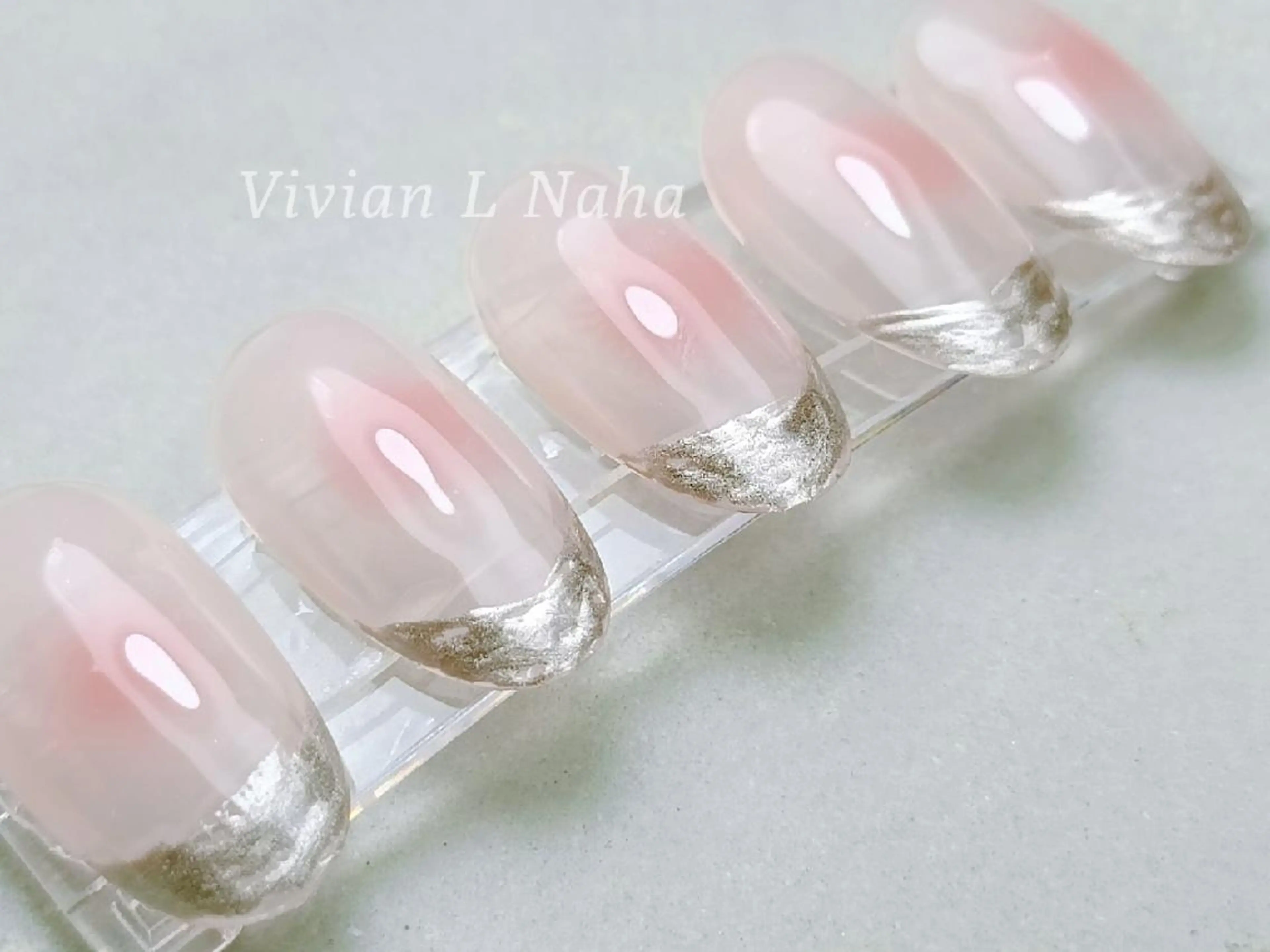 ネイル Vivian L Naha  Tia　のネイルデザイン