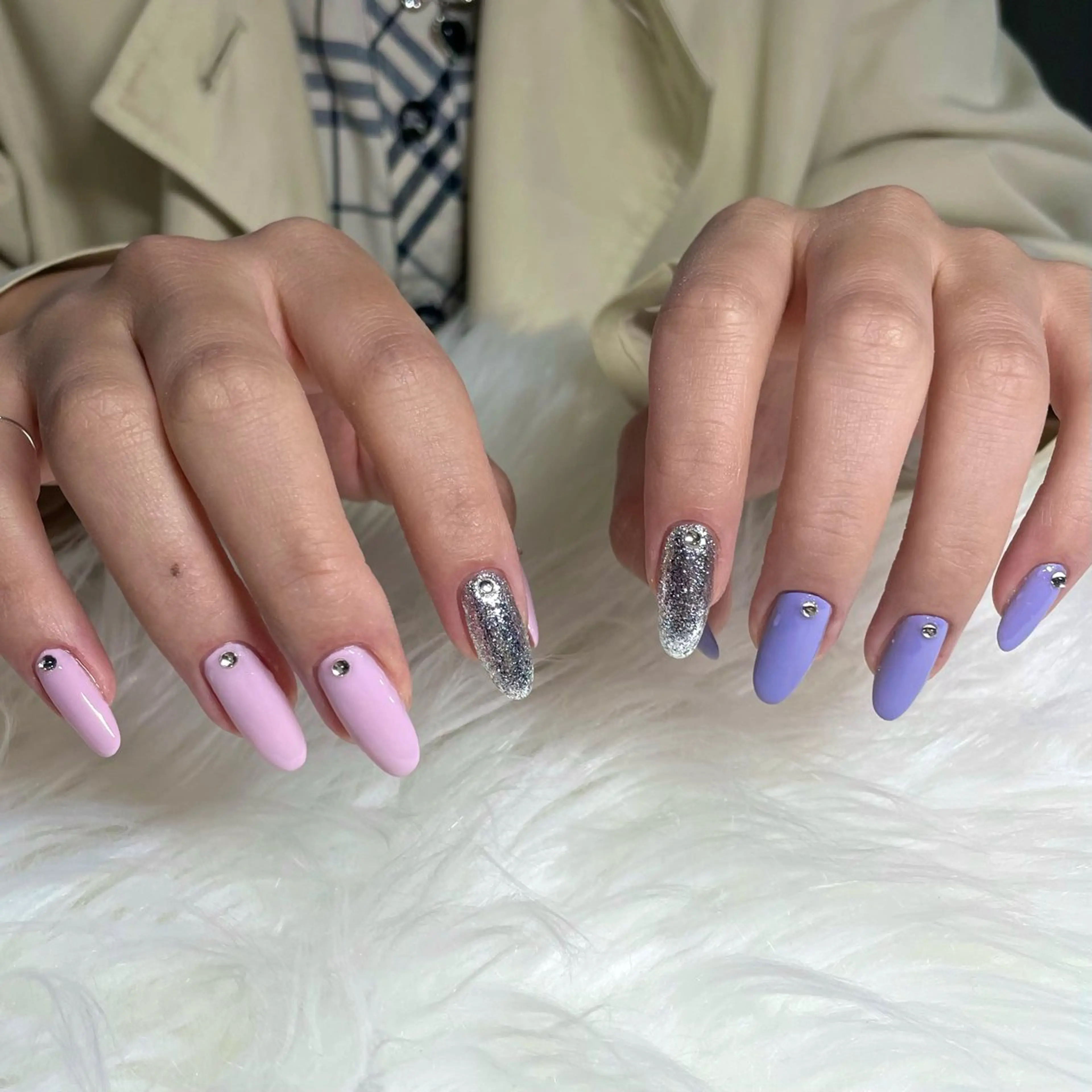 ネイル ストーンネイル ハンドネイル IROHA NAIL 三条河原町店所属・IROHA NAIL Kurumi🪽🫧のネイルデザイン