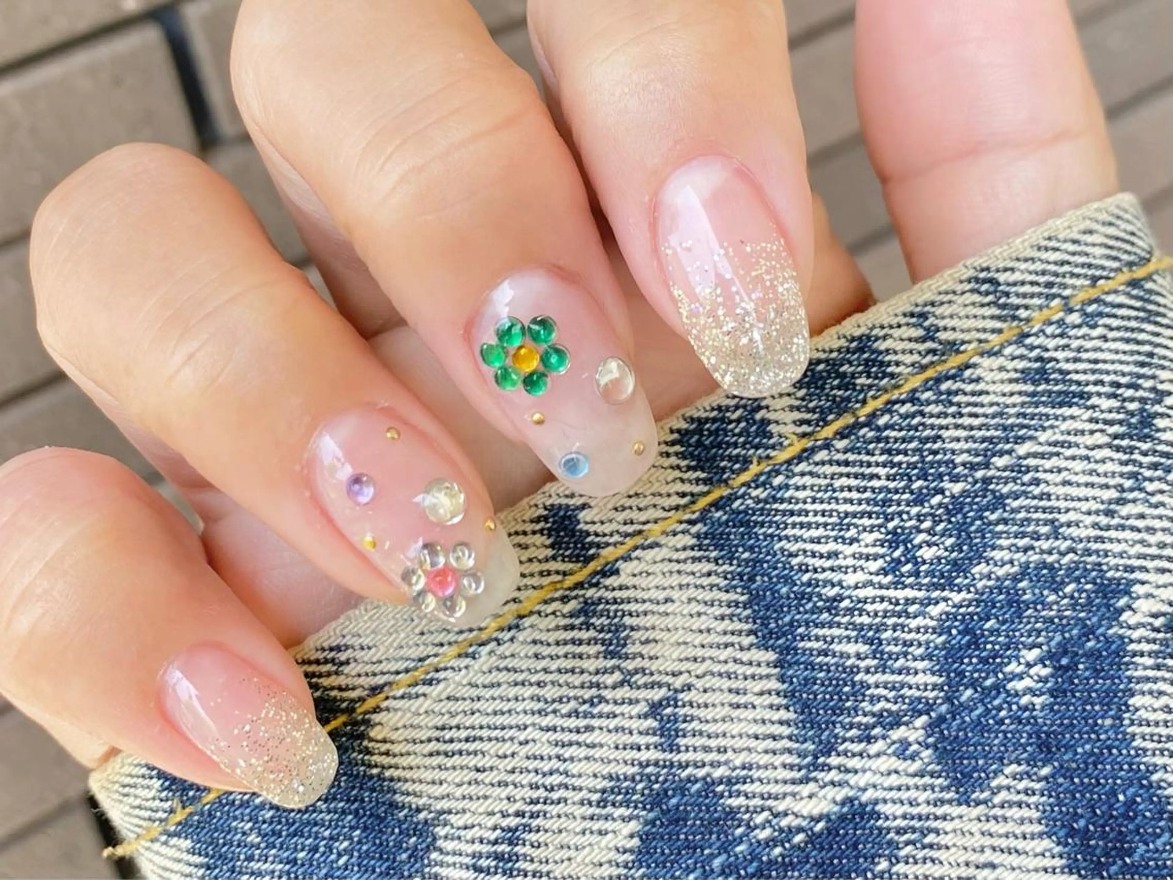 ネイル アートネイル クリアネイル ストーンネイル private acottoのネイルデザイン