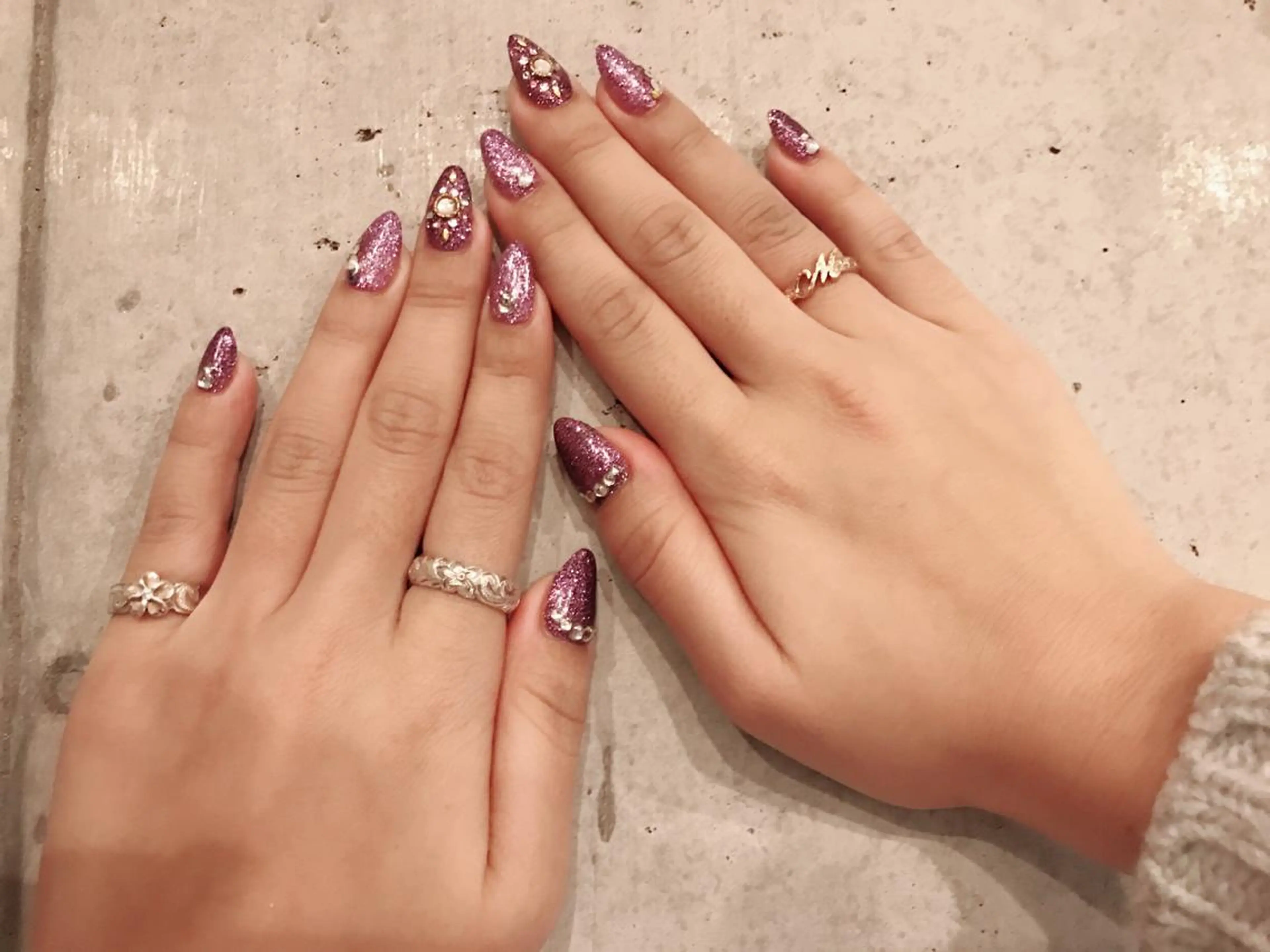 ネイル ラメ(グリッター) パープル pipi..所属・pipi ..のネイルデザイン