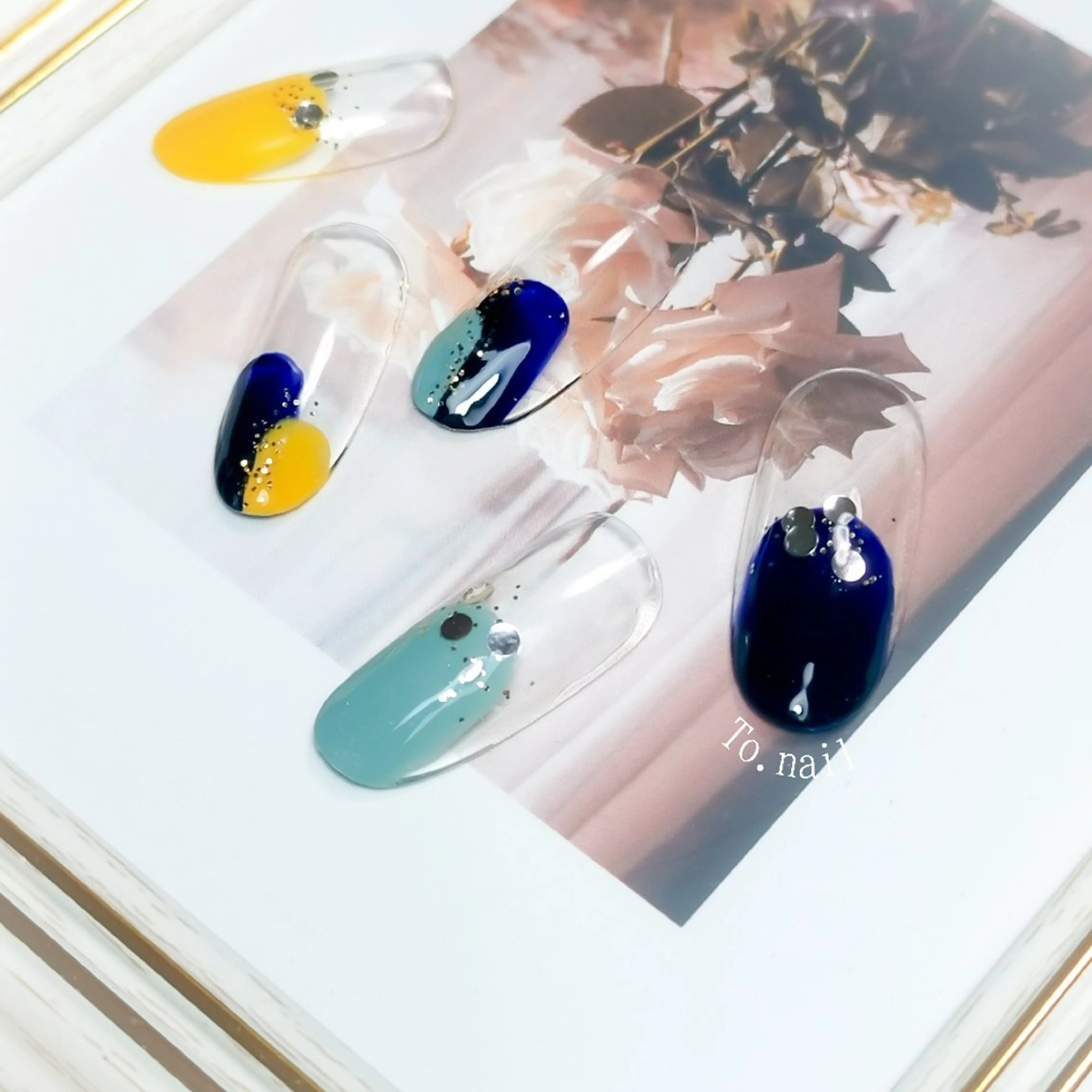 ネイル ハンドネイル To. nail （トゥ ネイル）のネイルデザイン