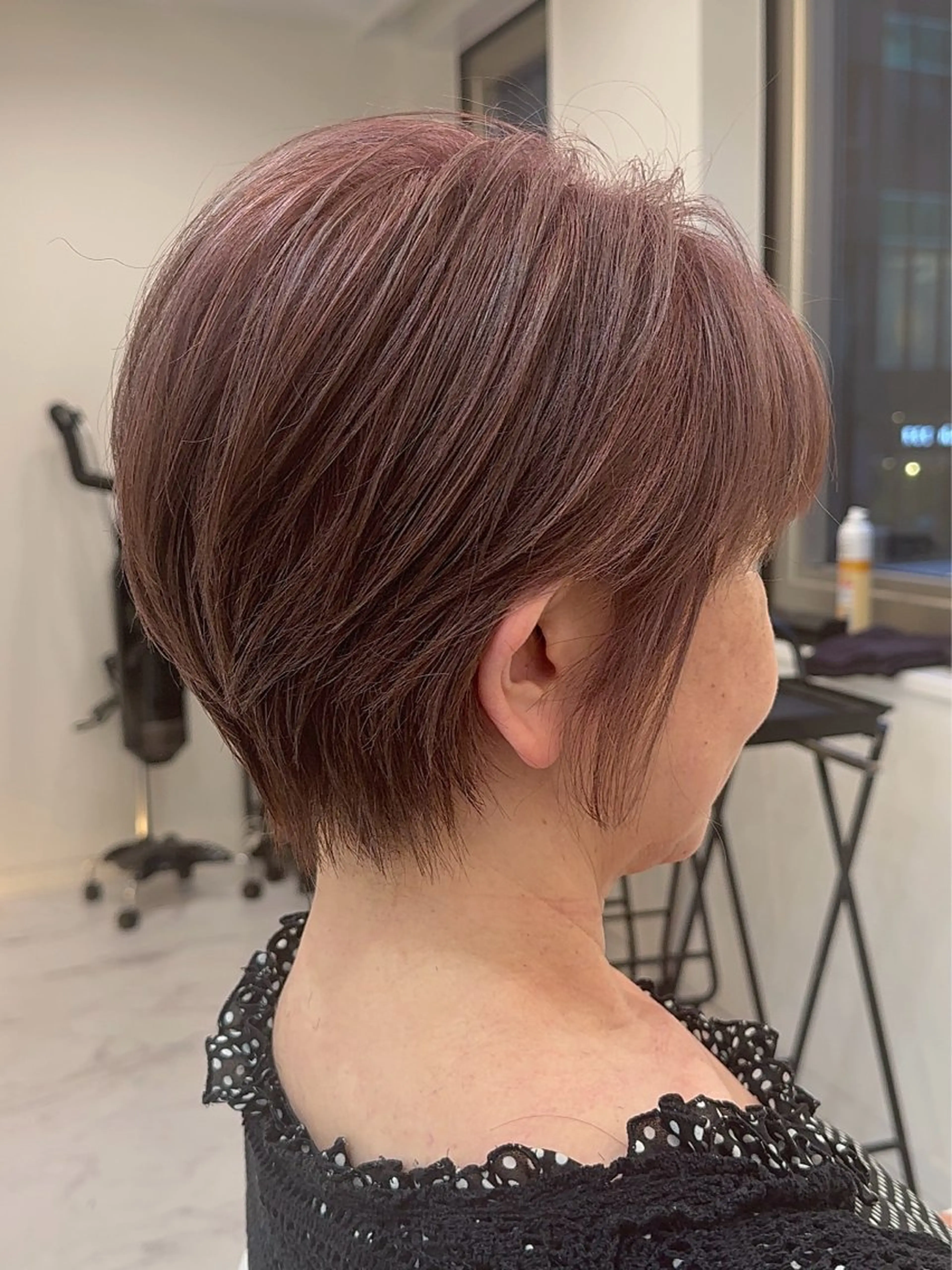 ショート カラー Cloe所属・久世 聡のヘアスタイル