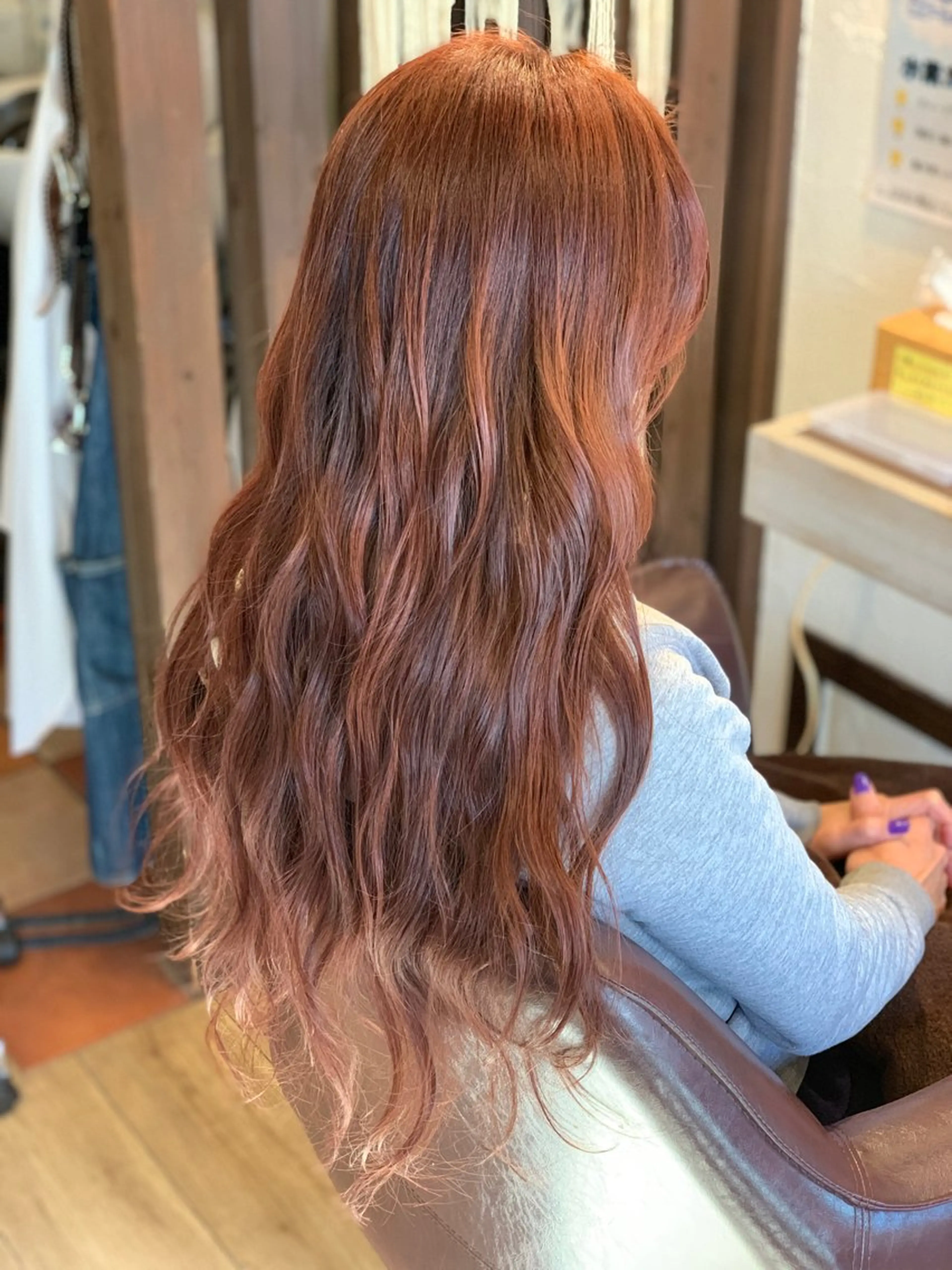 ロング カラー パーマ 長瀬 遥姫のヘアスタイル