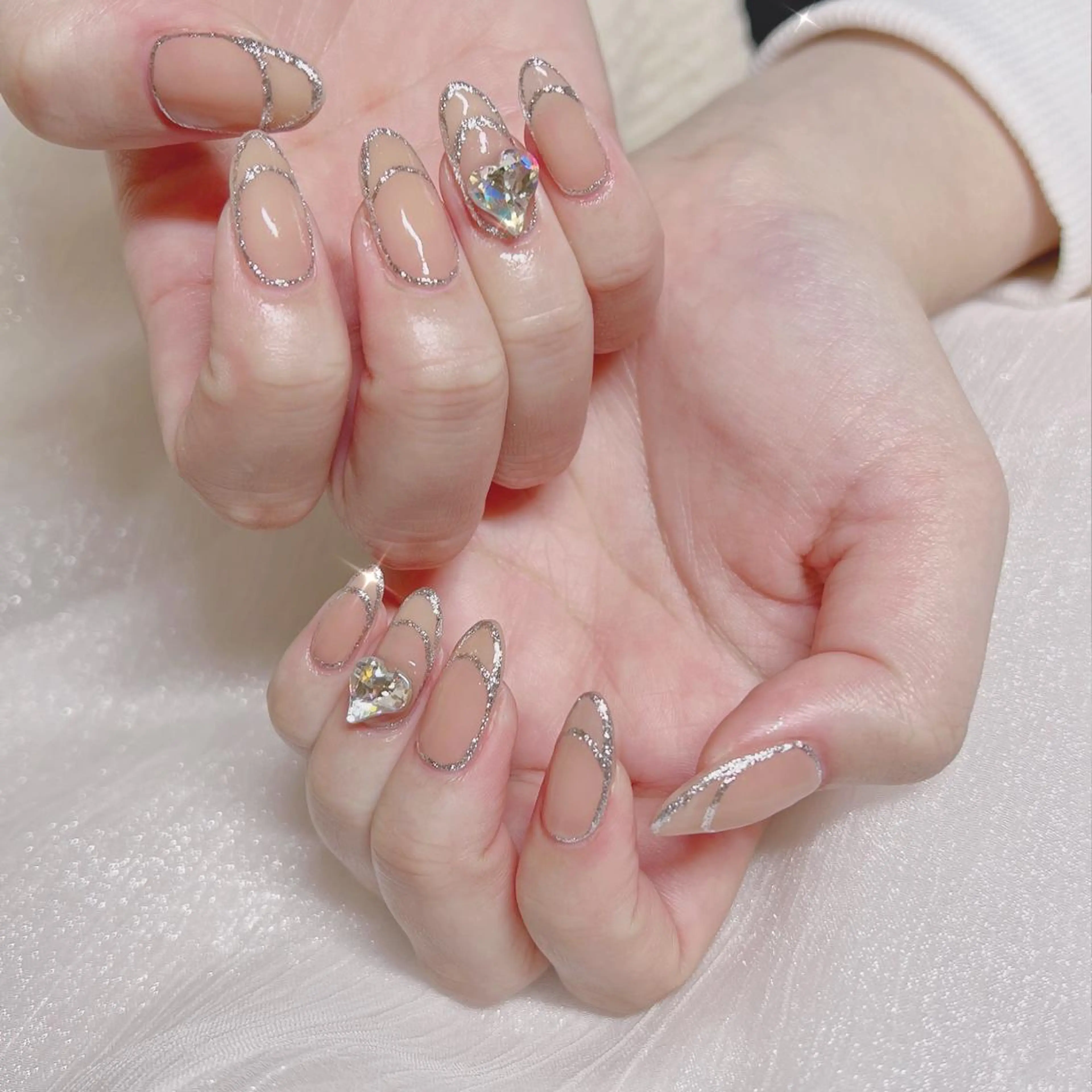 ネイル オーロラネイル フットネイル フレンチネイル ジェルネイル 韓国ネイル ハンドネイル ハンドケア EN nailsalon所属・【ENサロン】 Rei🎀Nailのネイルデザイン