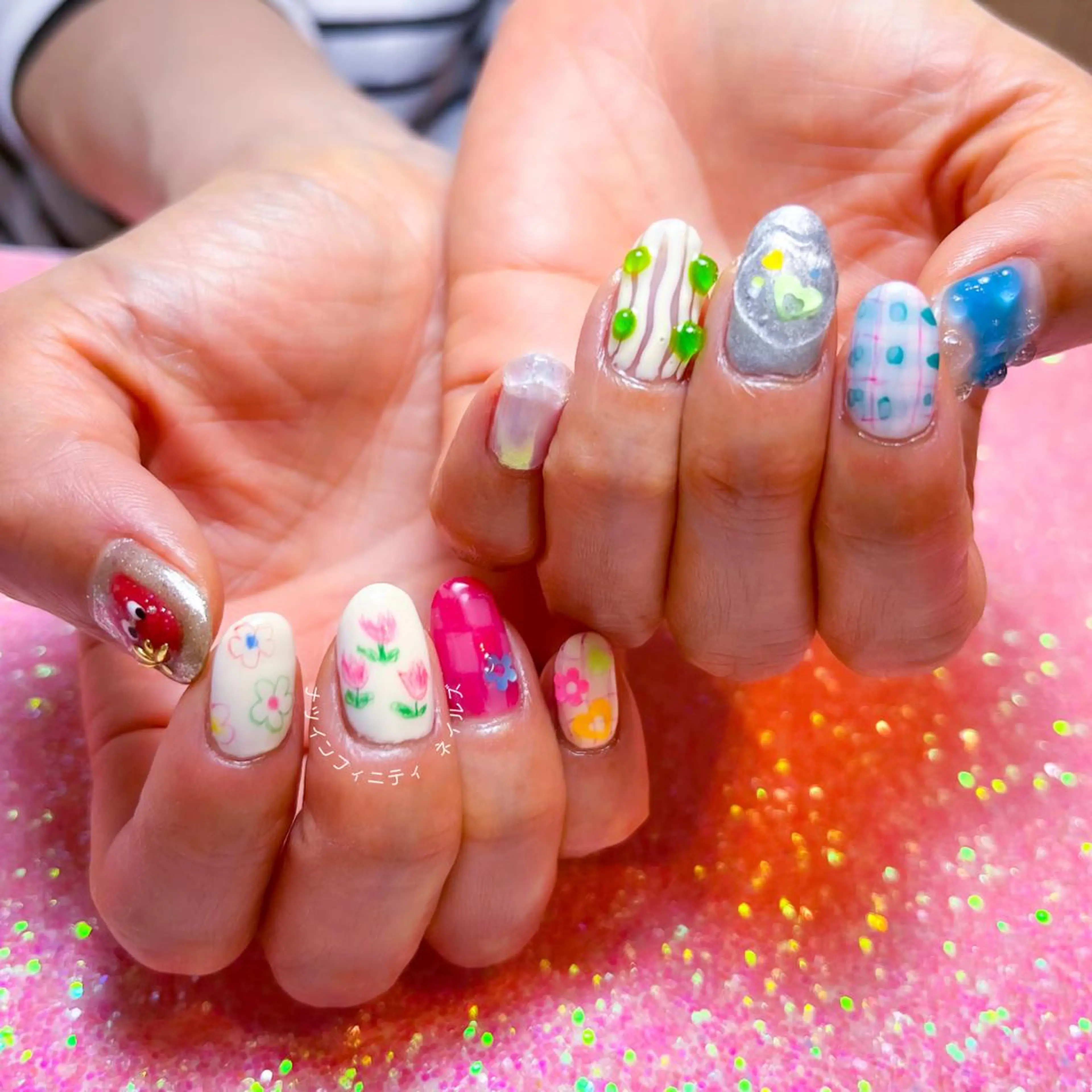 ネイル ハンドネイル ハンドケア ナツインフィニティ ネイルズ(なつ)のネイルデザイン