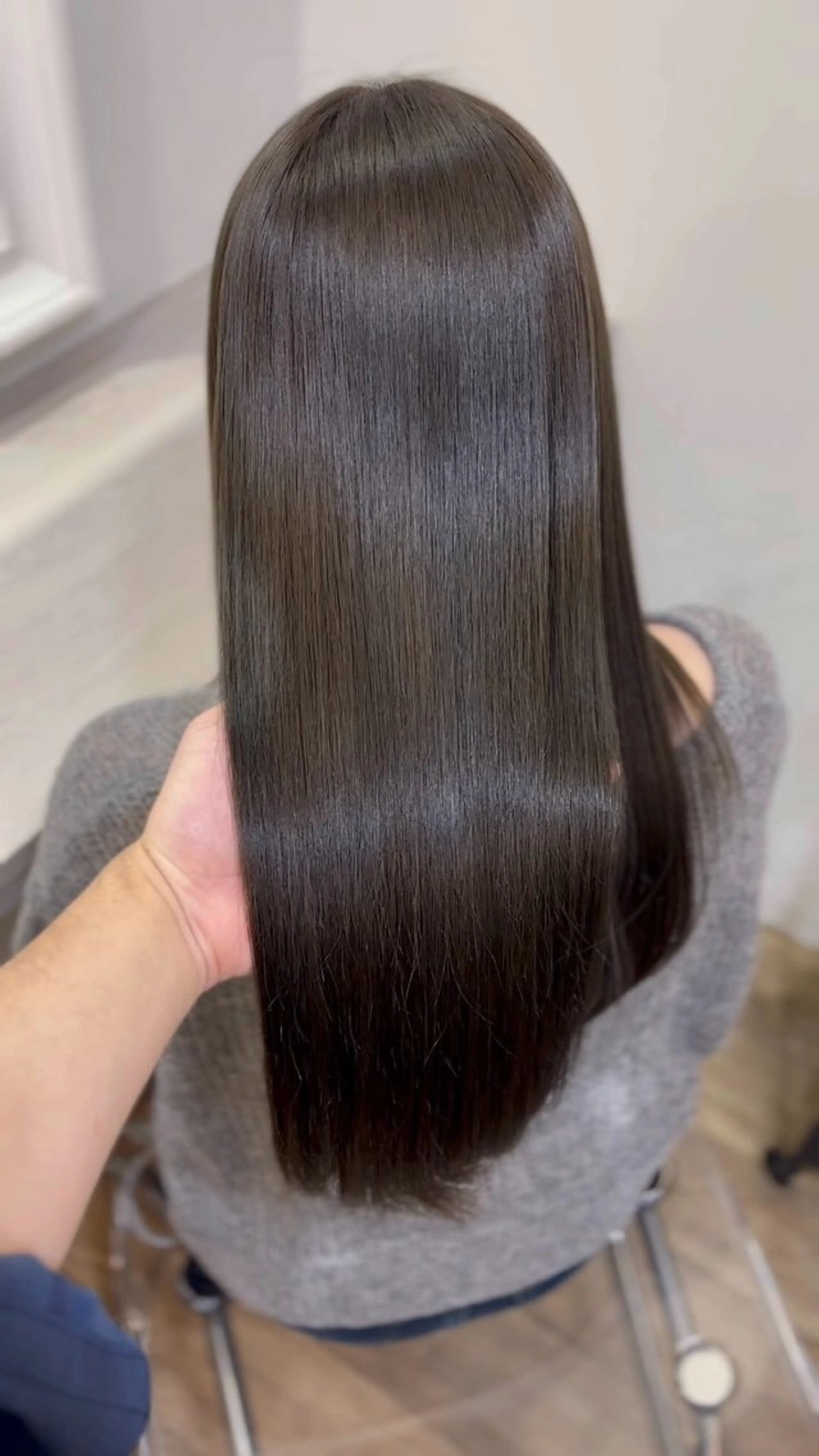 ロング カラー ベージュカラー ブラウンカラー オリーブベージュ オリーブブラウン 韓国風ヘア ヘアカラー 縮毛矯正 ブリーチなしベージュ 特化 松村 茶屋町のヘアスタイル