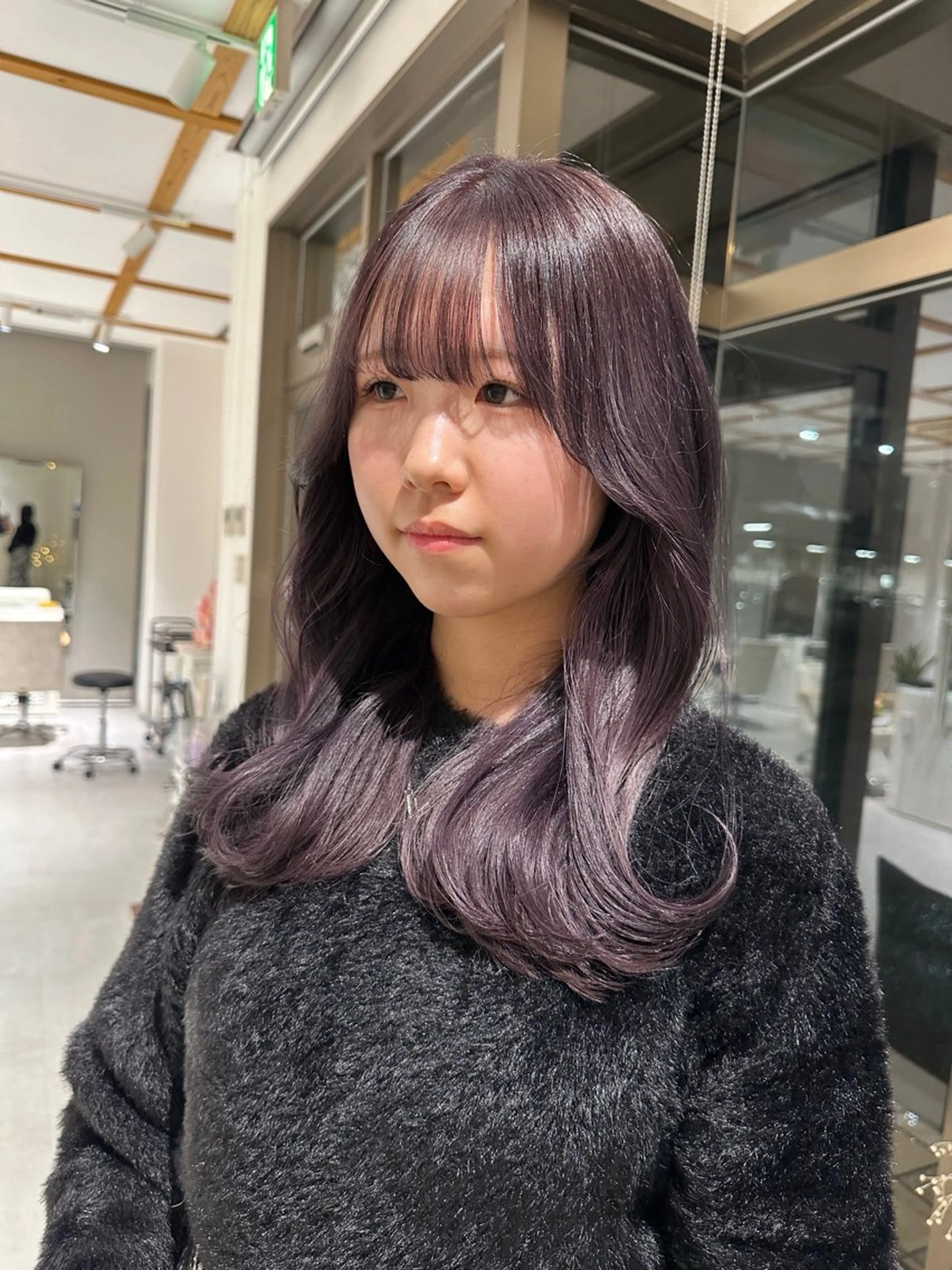 ロング カラー デザインカラー ハイトーンカラー レイヤーカット ウルフカット Null原宿店所属・原 優季のヘアスタイル
