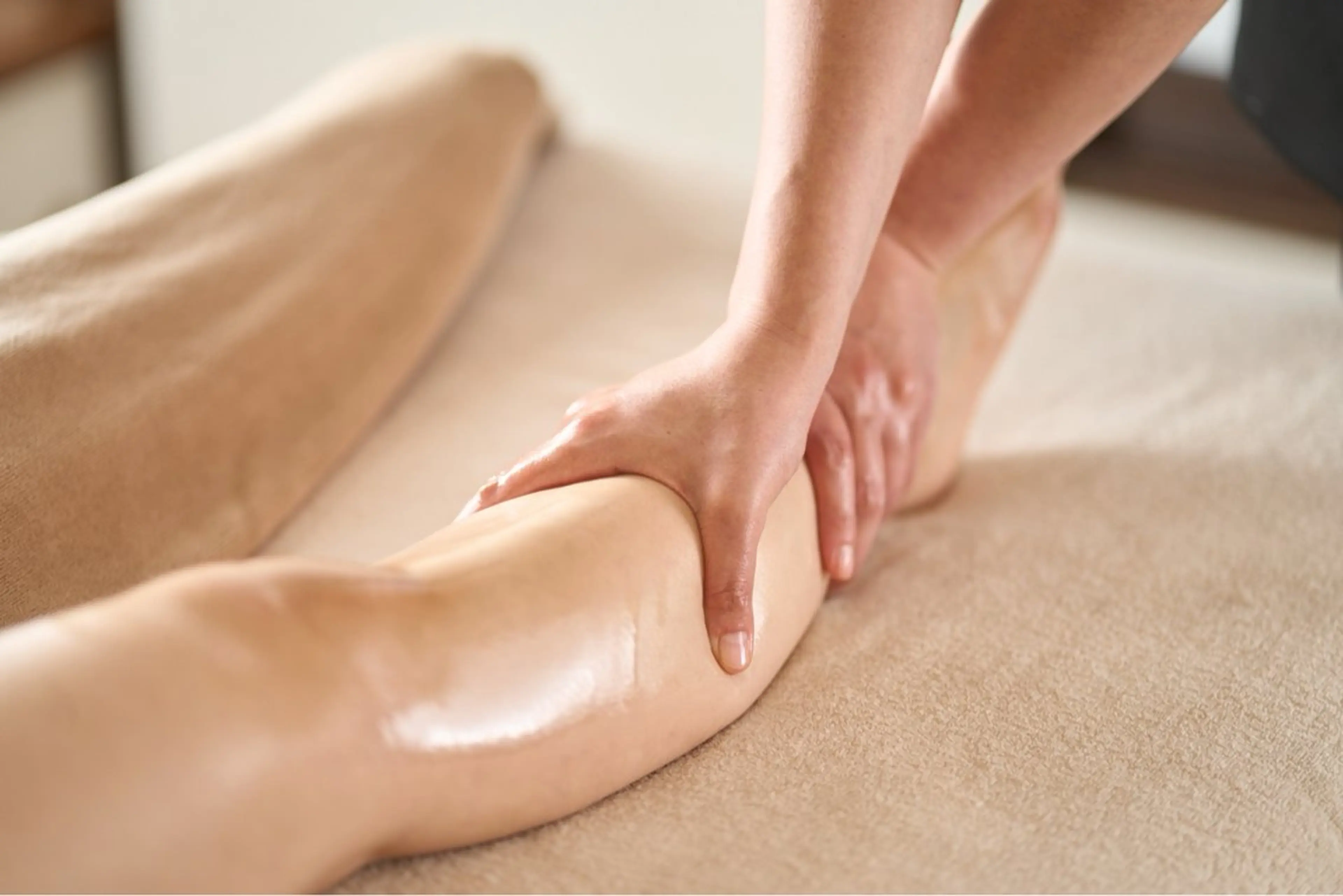 脚裏表オイルリンパ30分施術の写真