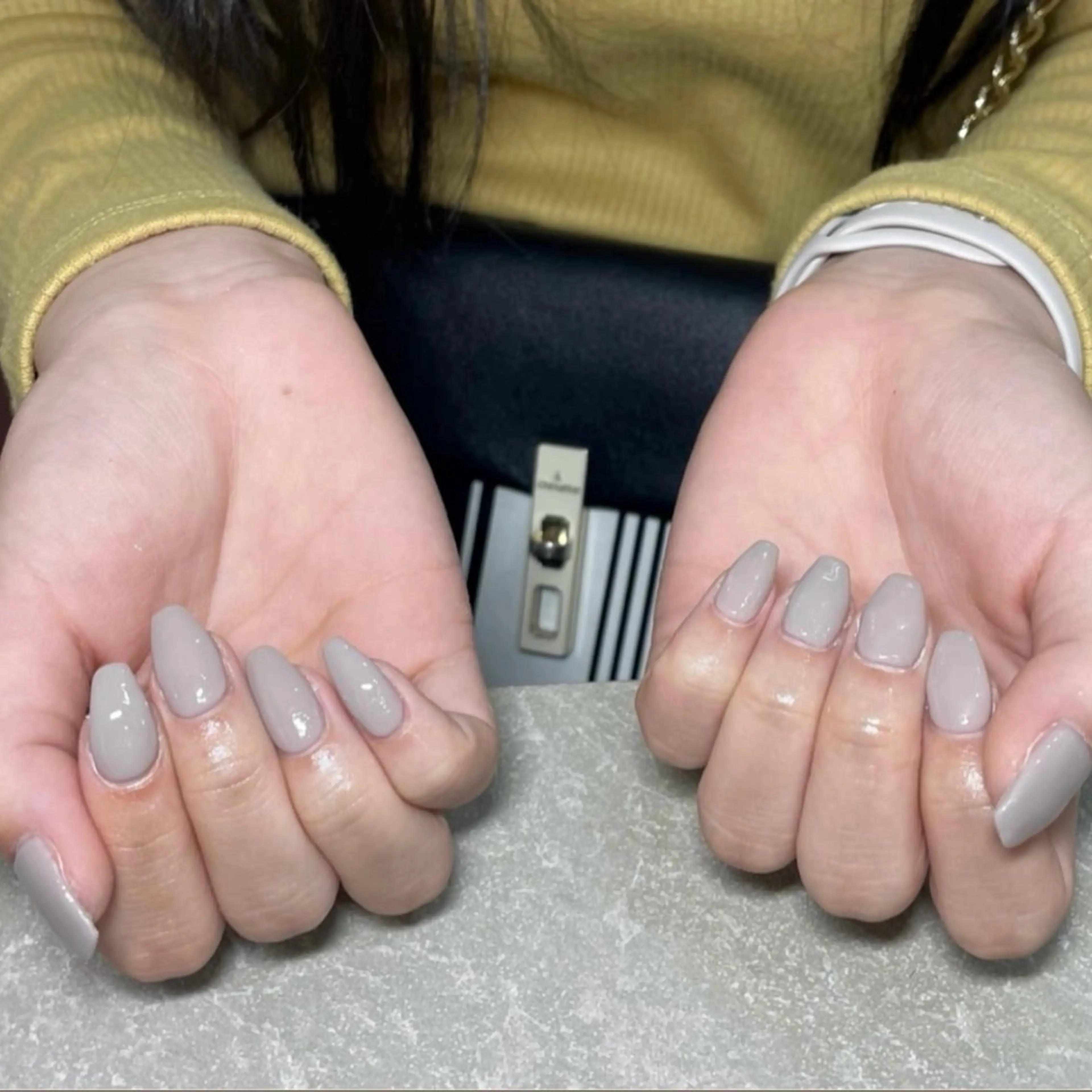 ネイル フットネイル ワンカラーネイル ハンドネイル LAVISH manaのネイルデザイン