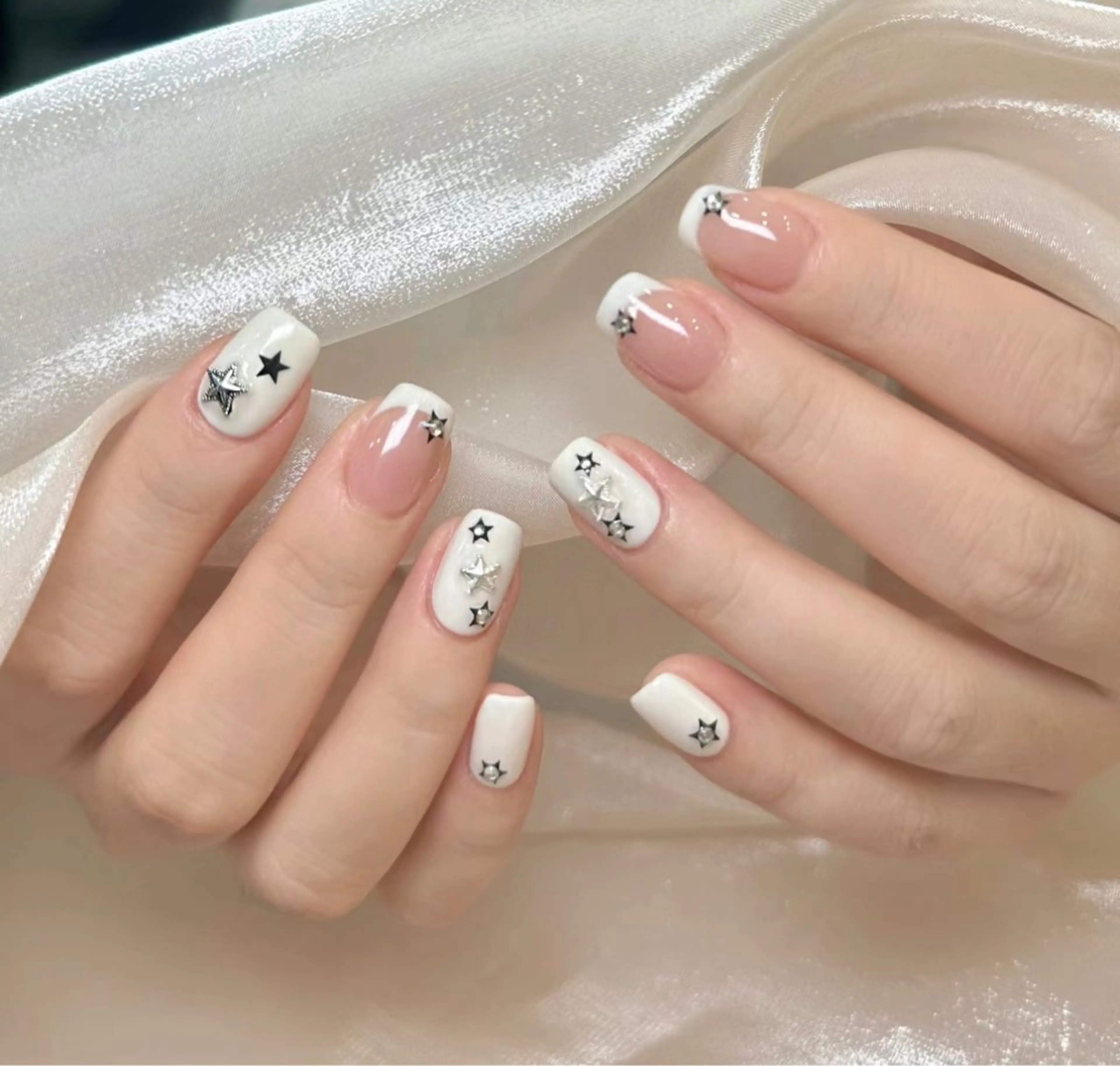 ネイル 持ち込み ハンドネイル ハンドケア ⭐️Dreamy Nail⭐️のネイルデザイン