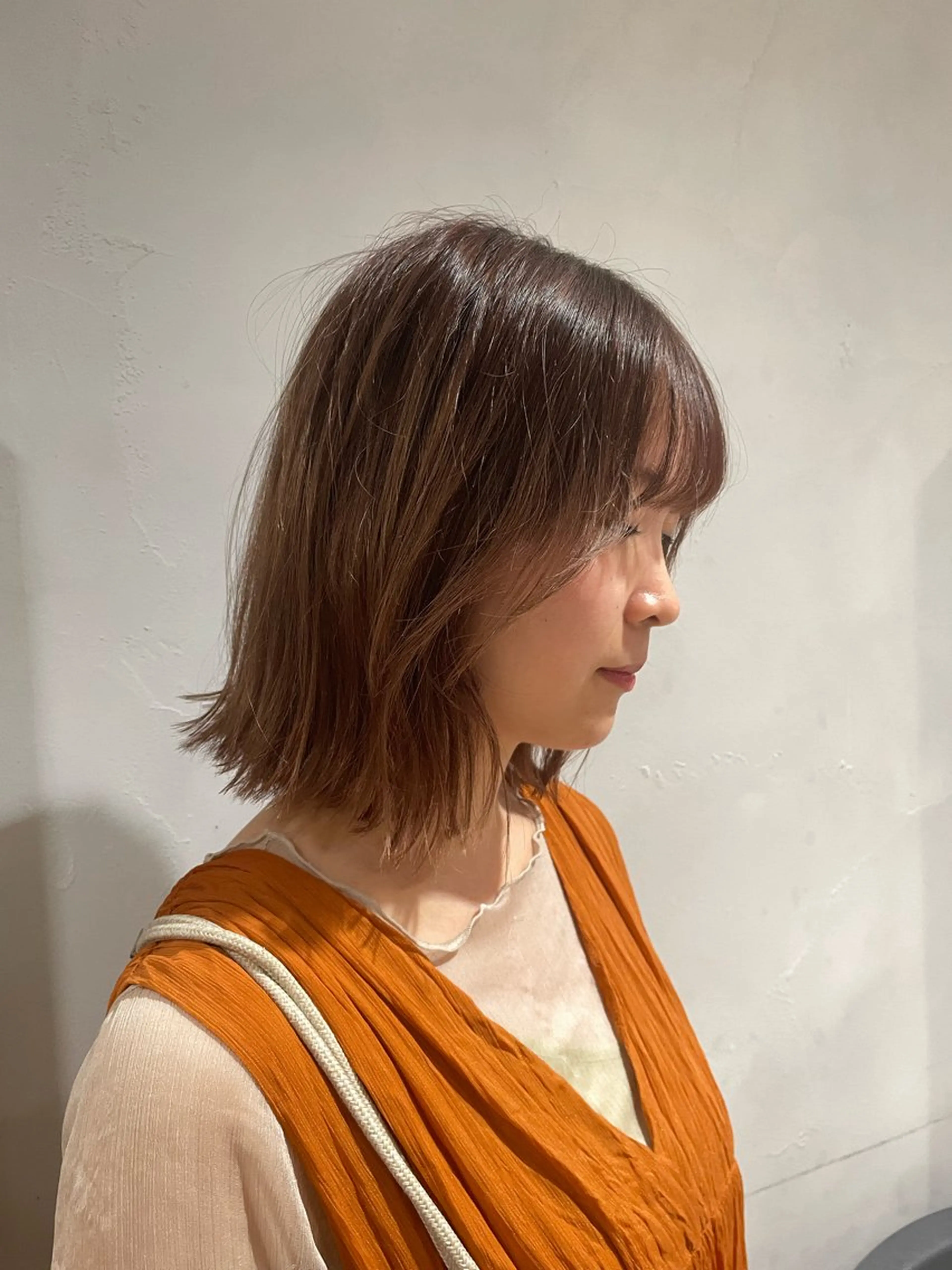 ミディアム カラー ボブ 外ハネヘア 池谷 玲哉のヘアスタイル